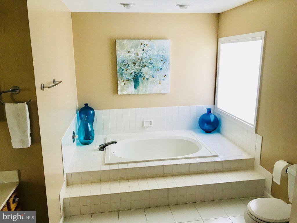 CROSSPOINTE - Residential