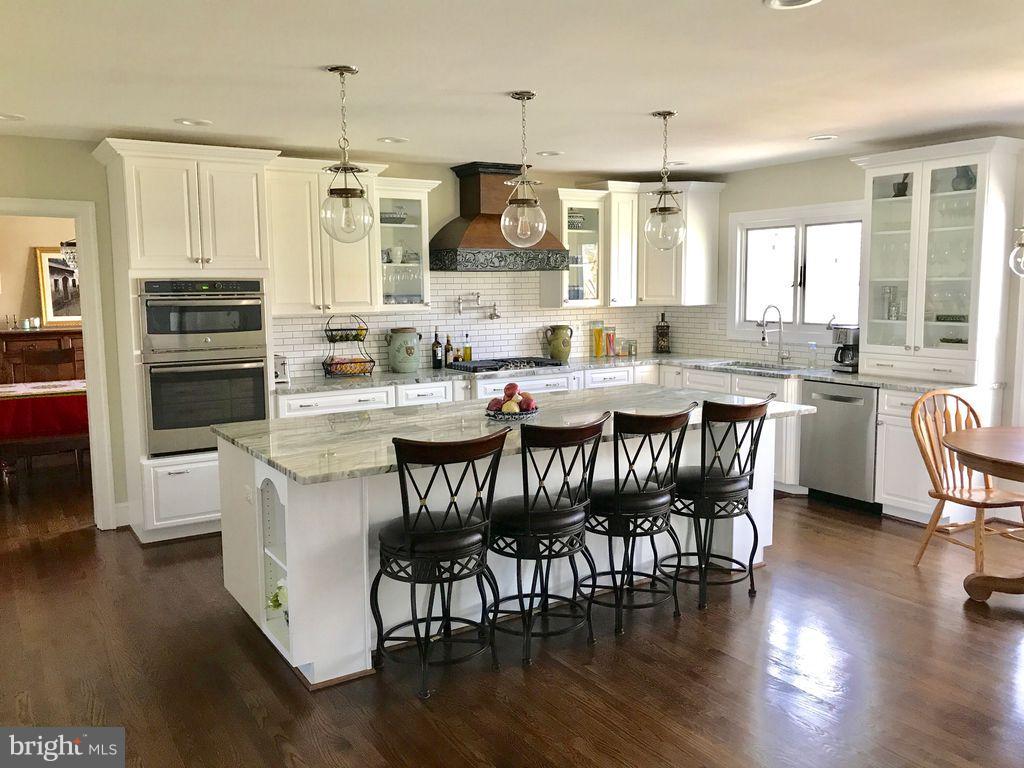 CROSSPOINTE - Residential