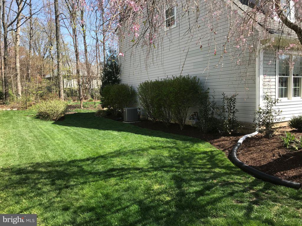 CROSSPOINTE - Residential