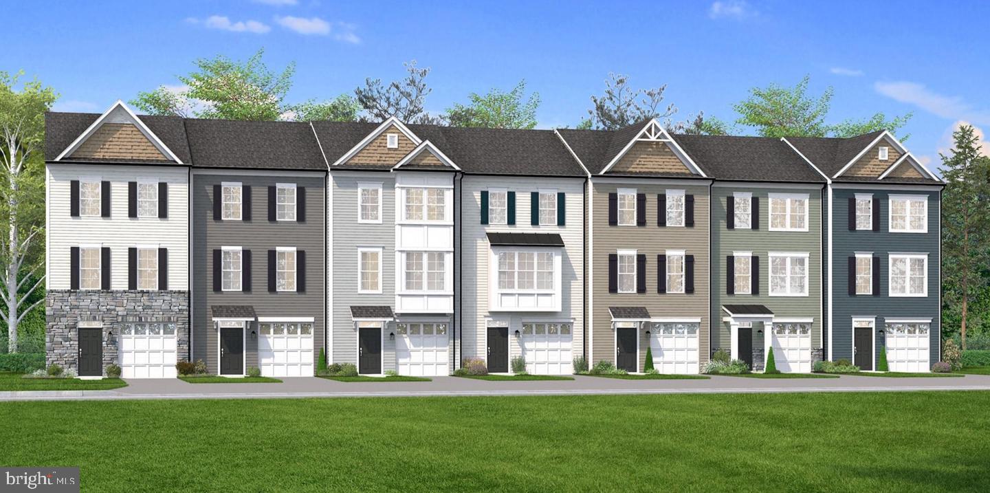 HOMESITE 746 EDGEBROOK DRIVE