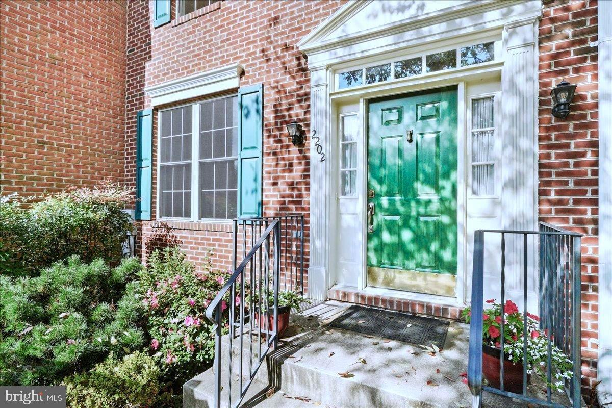 WORMANS MILL - Residential