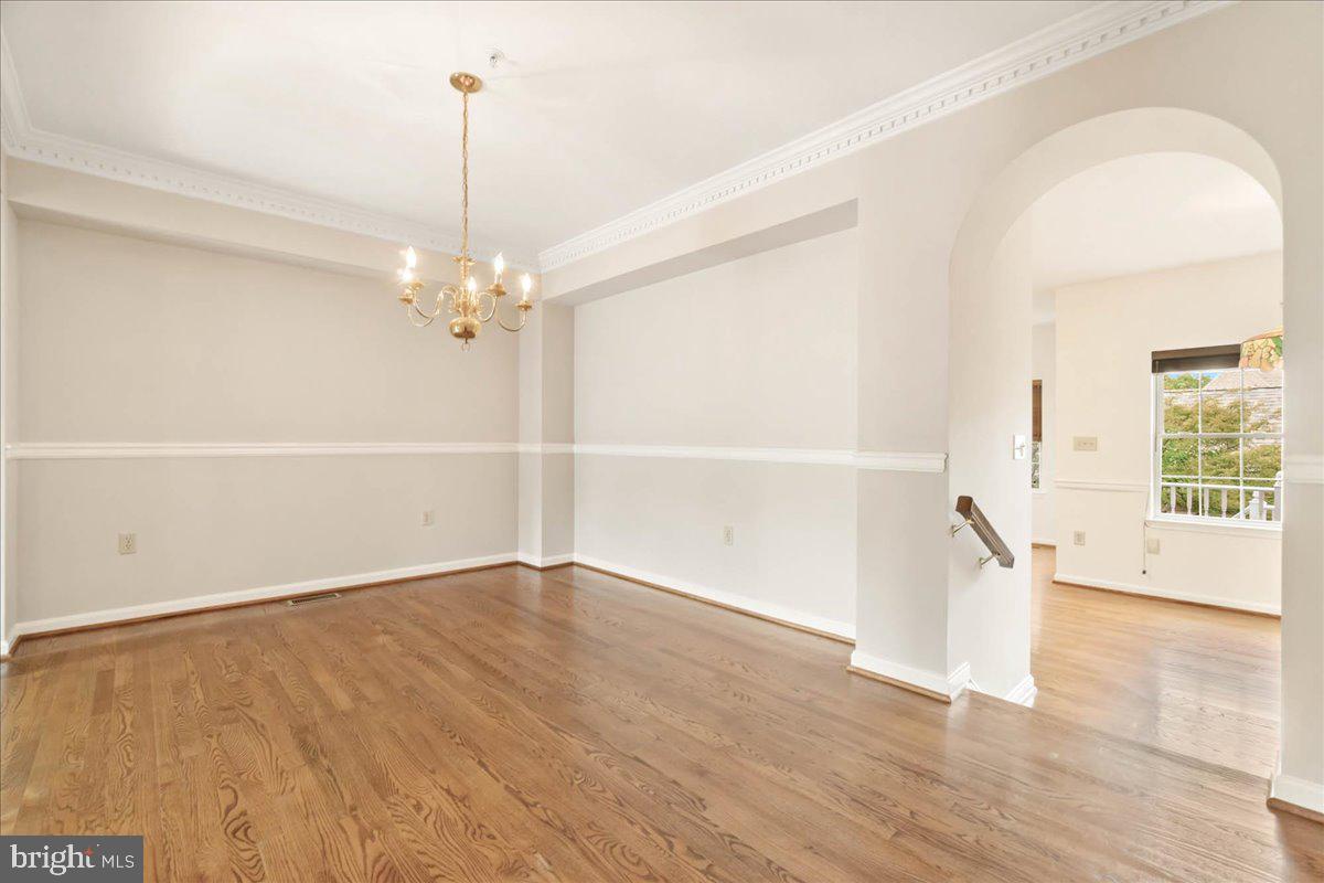 WORMANS MILL - Residential