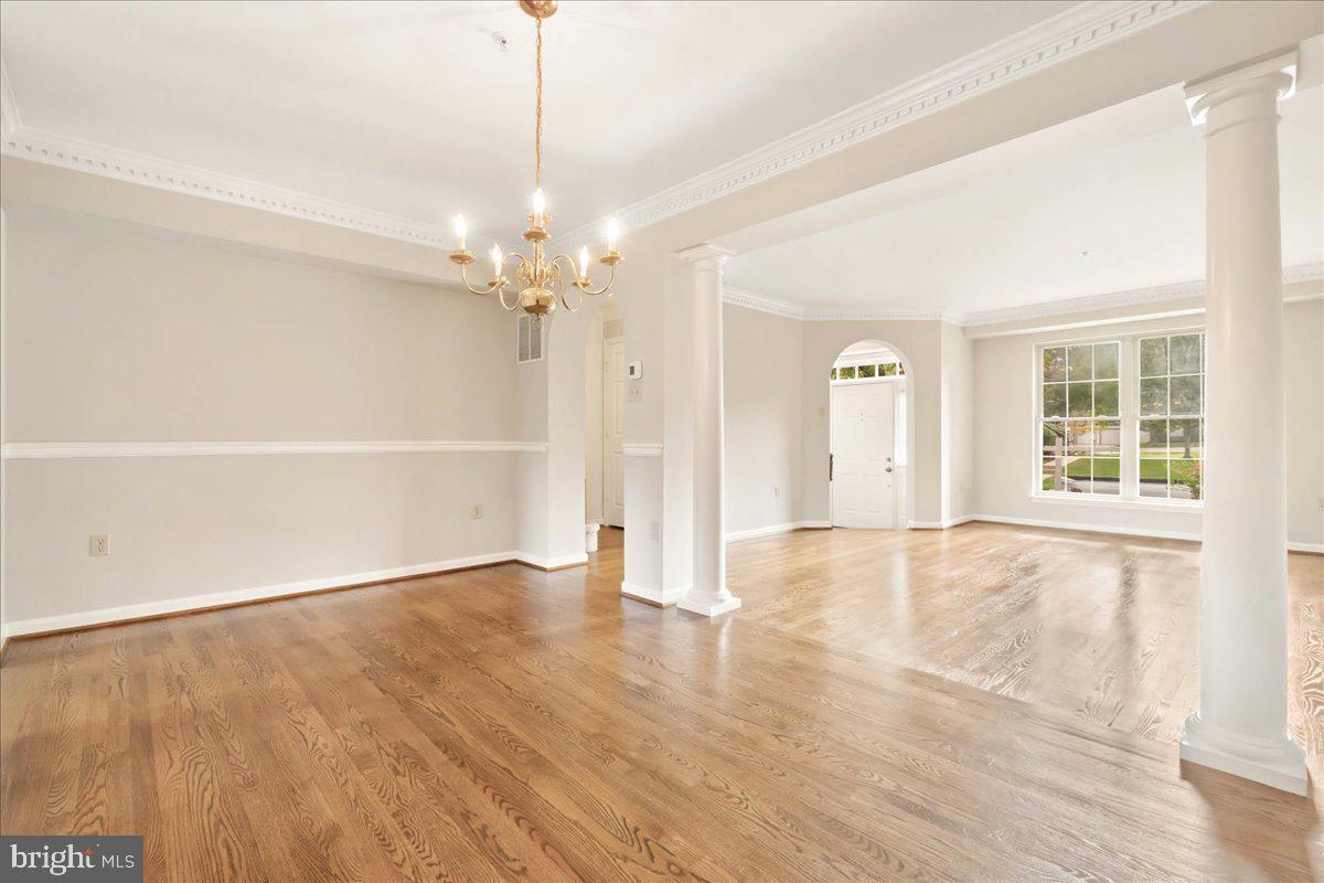 WORMANS MILL - Residential