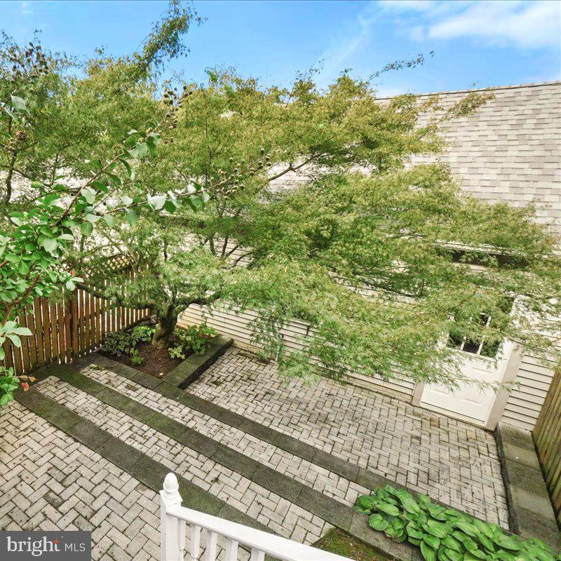 WORMANS MILL - Residential