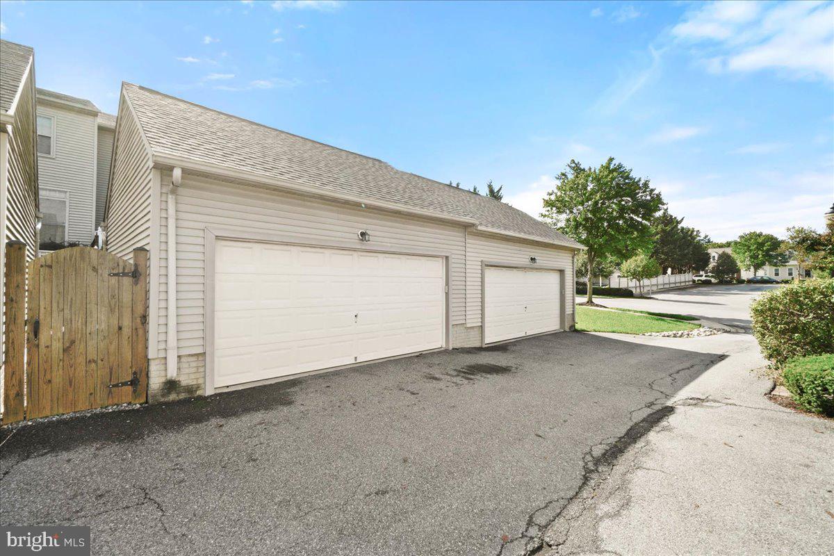 WORMANS MILL - Residential