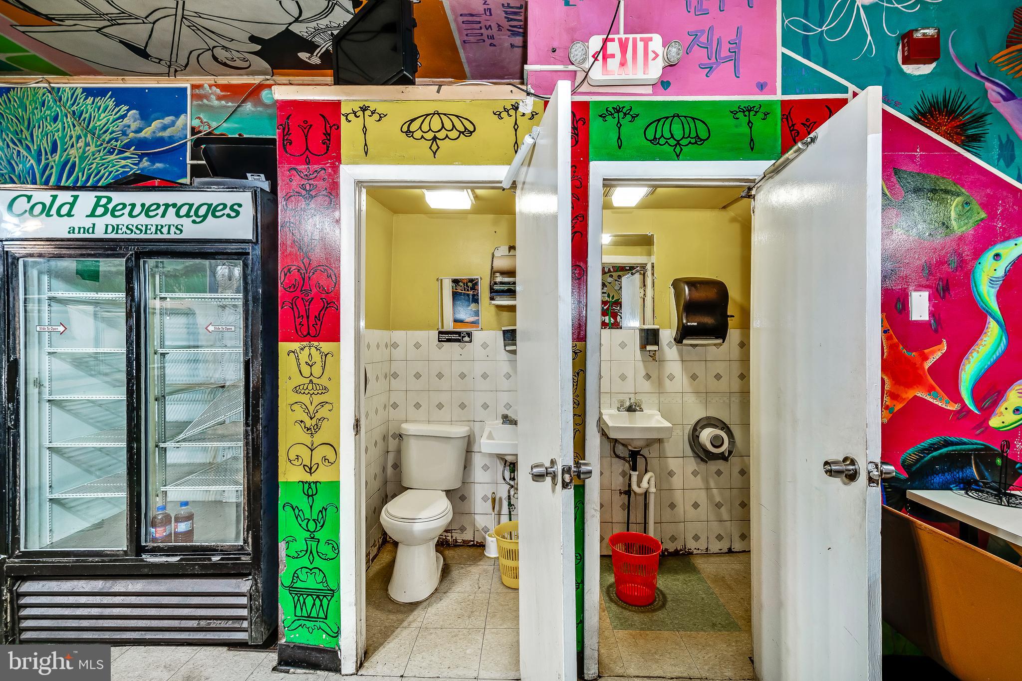 SOUTH STREET - Commercial Sale