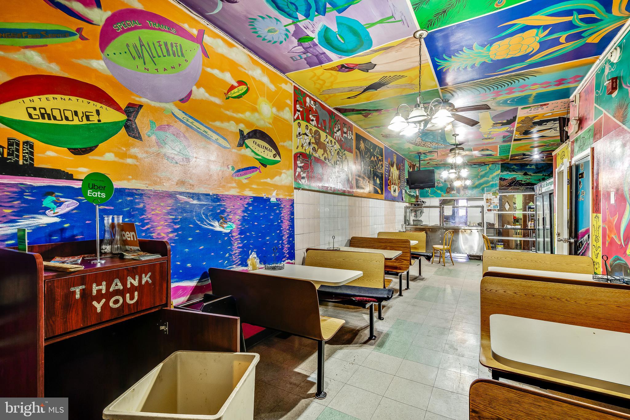 SOUTH STREET - Commercial Sale