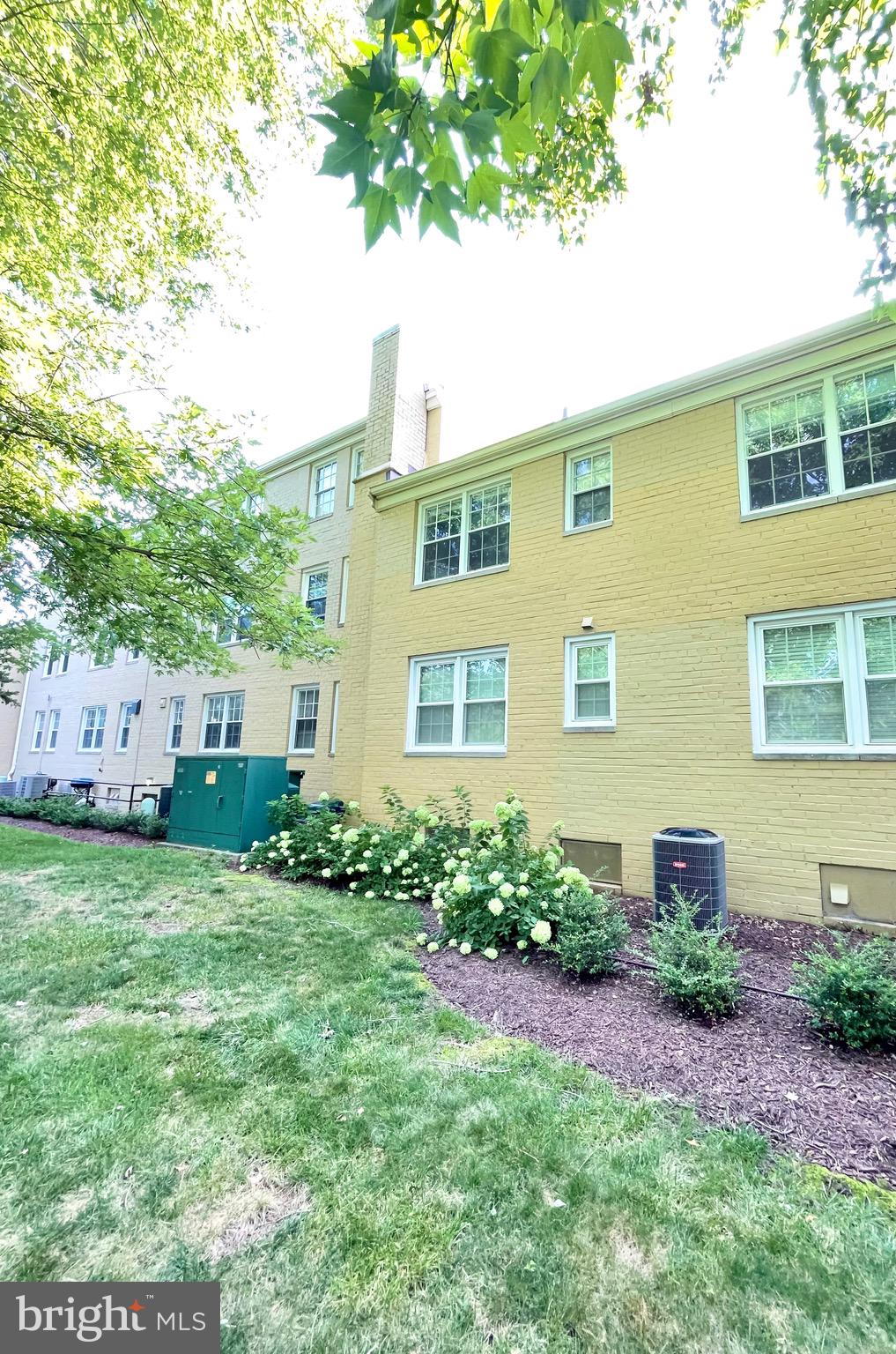 BELLE VIEW CONDOMINIUMS - Residential Lease