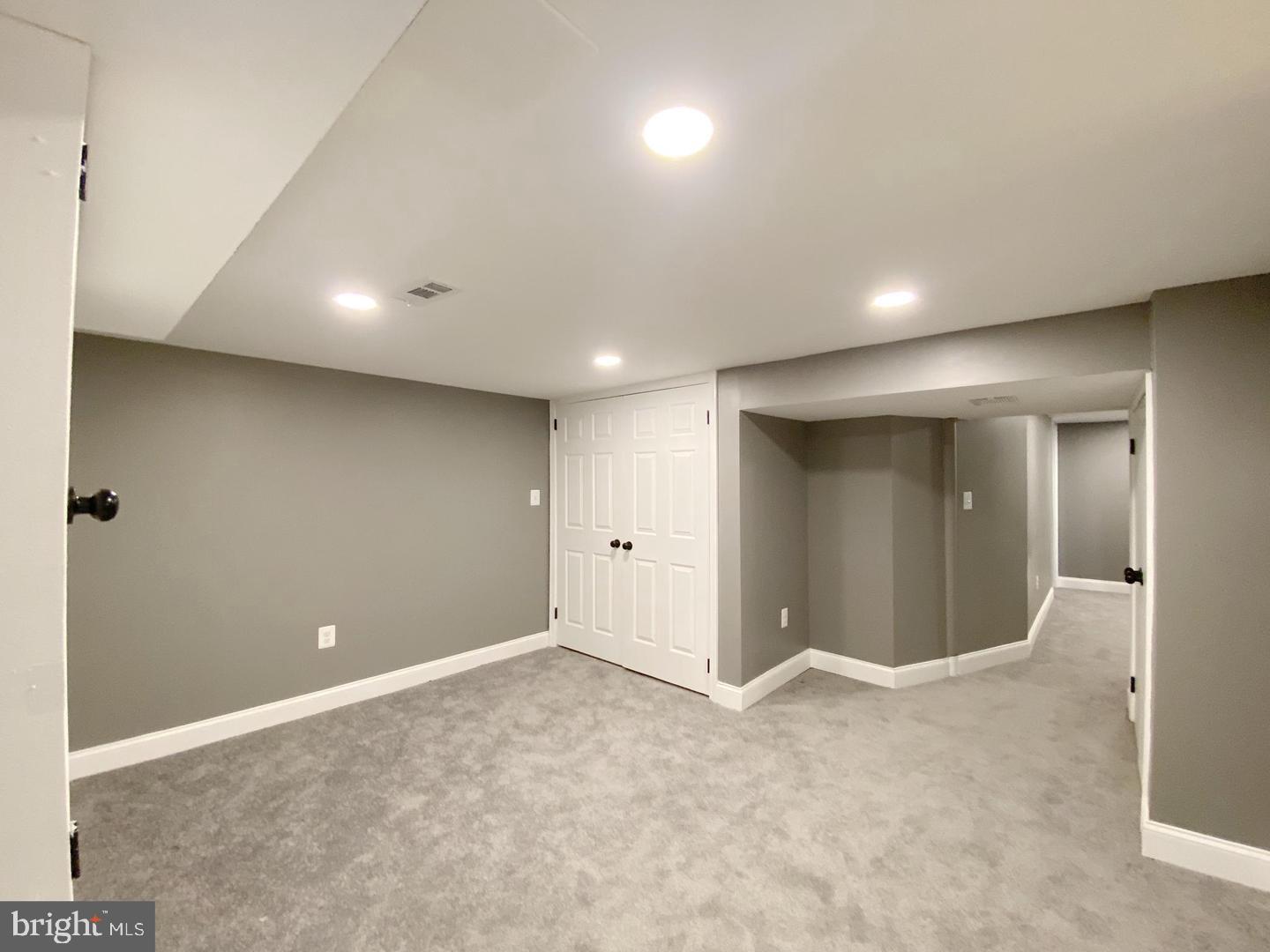 LOCH RAVEN - Residential Lease