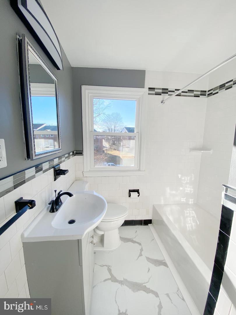 LOCH RAVEN - Residential Lease