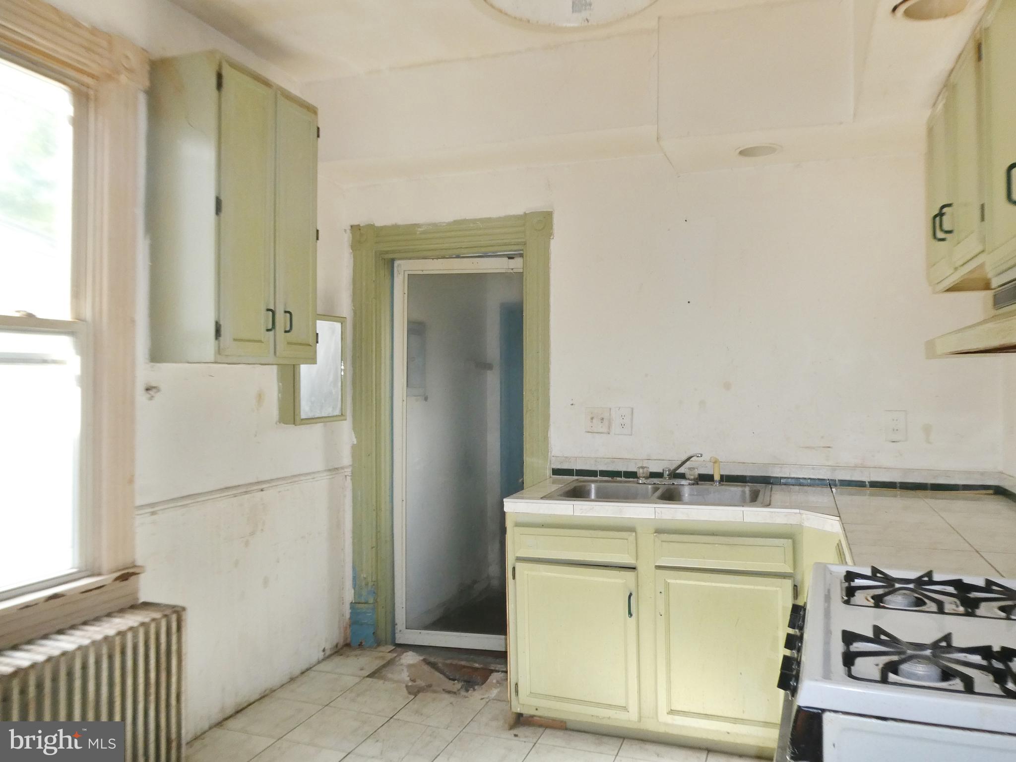 HAVRE DE GRACE MANOR - Residential Income