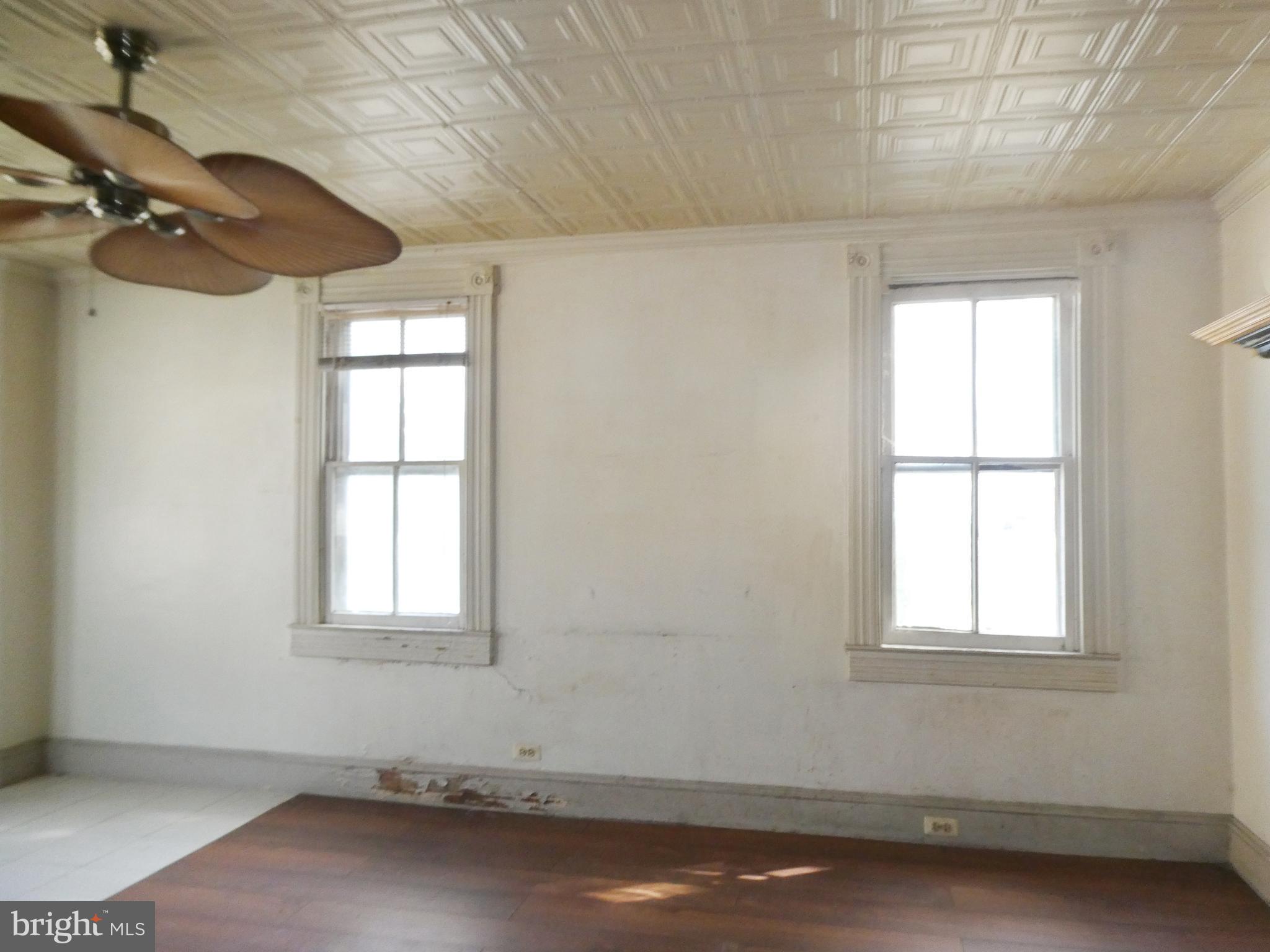 HAVRE DE GRACE MANOR - Residential Income