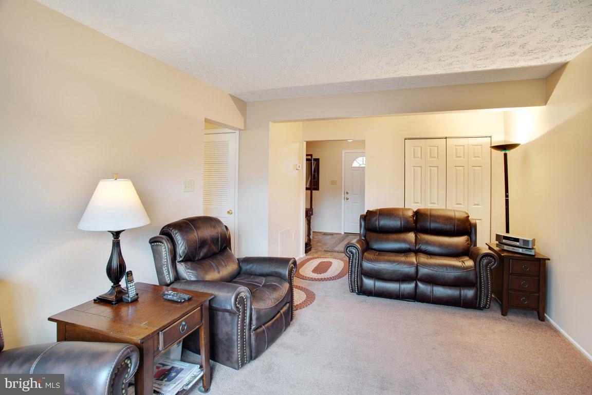 DORCHESTER - ST. CHARLES - Residential