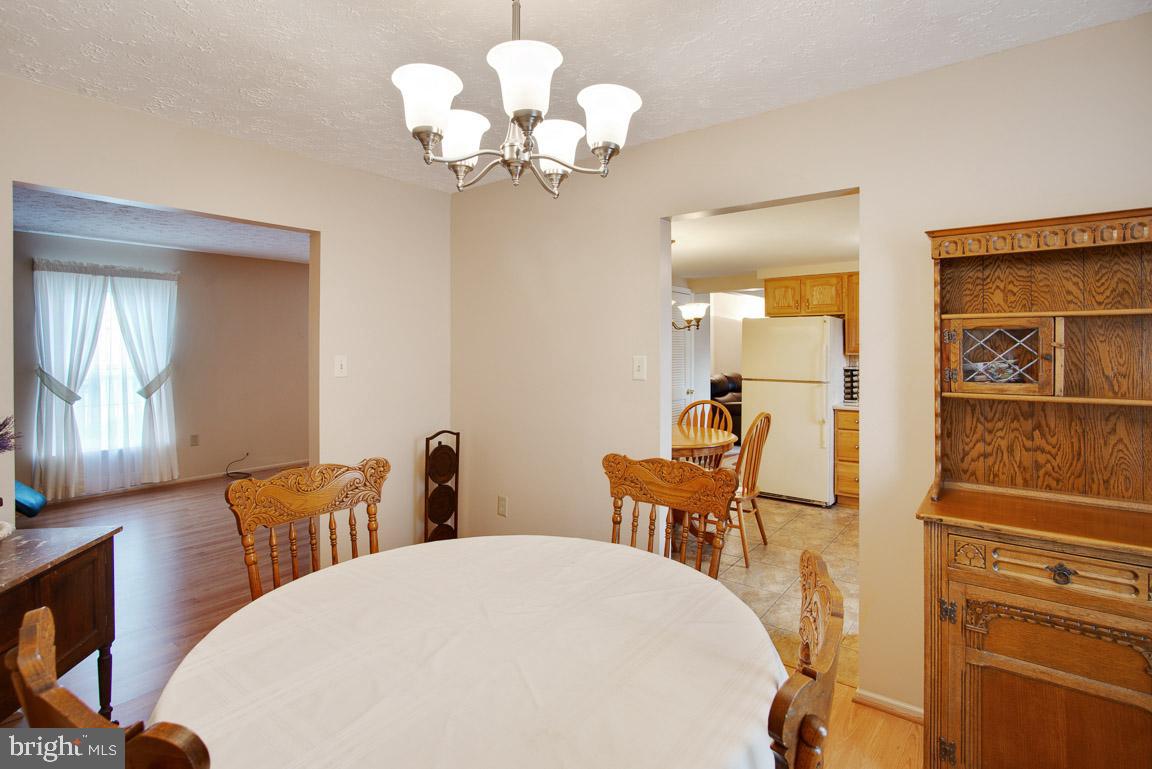 DORCHESTER - ST. CHARLES - Residential