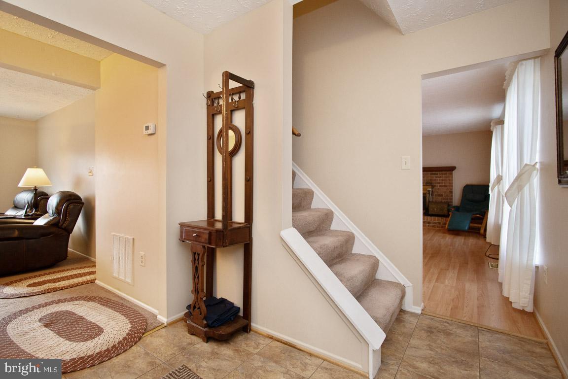 DORCHESTER - ST. CHARLES - Residential