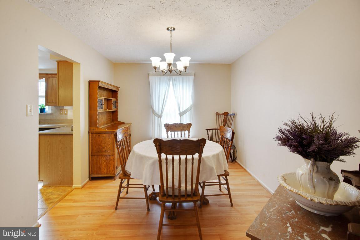 DORCHESTER - ST. CHARLES - Residential