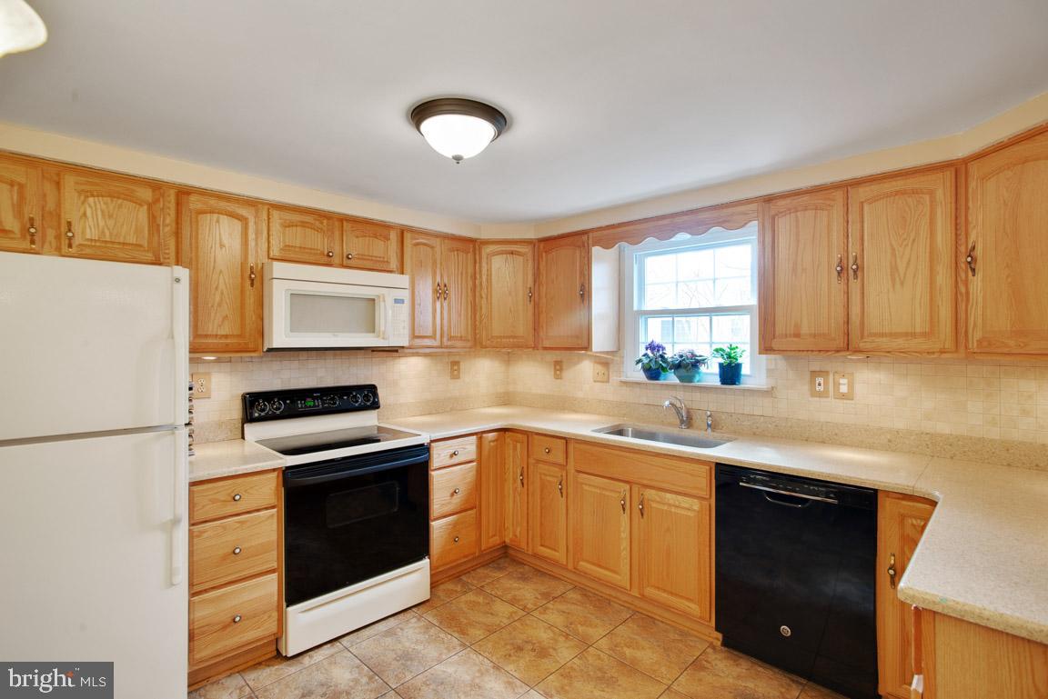 DORCHESTER - ST. CHARLES - Residential