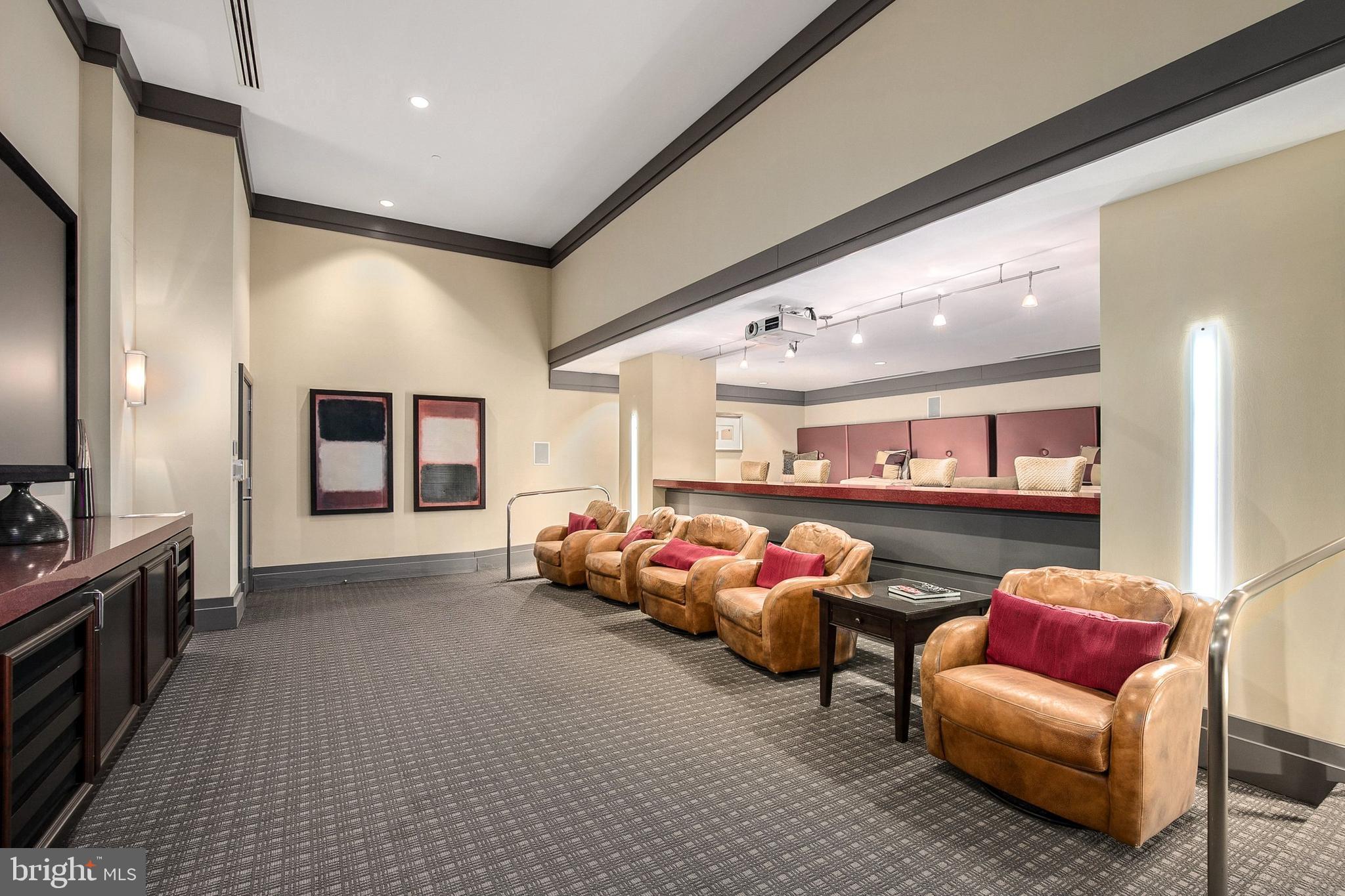 THE BRITTANY - Residential