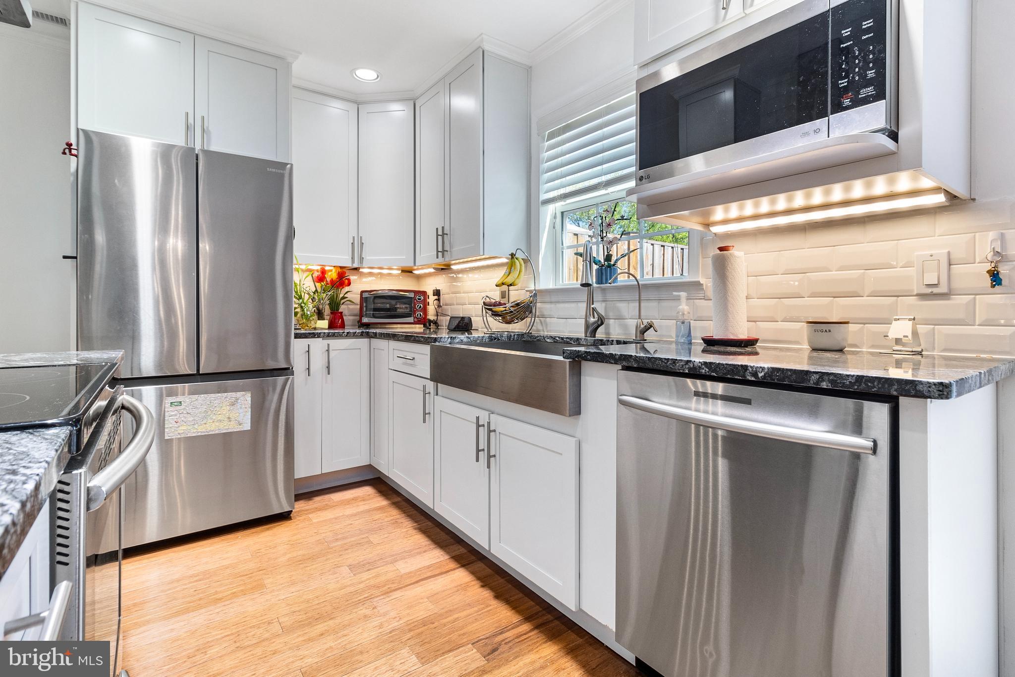 BRISTOE STATION - Residential