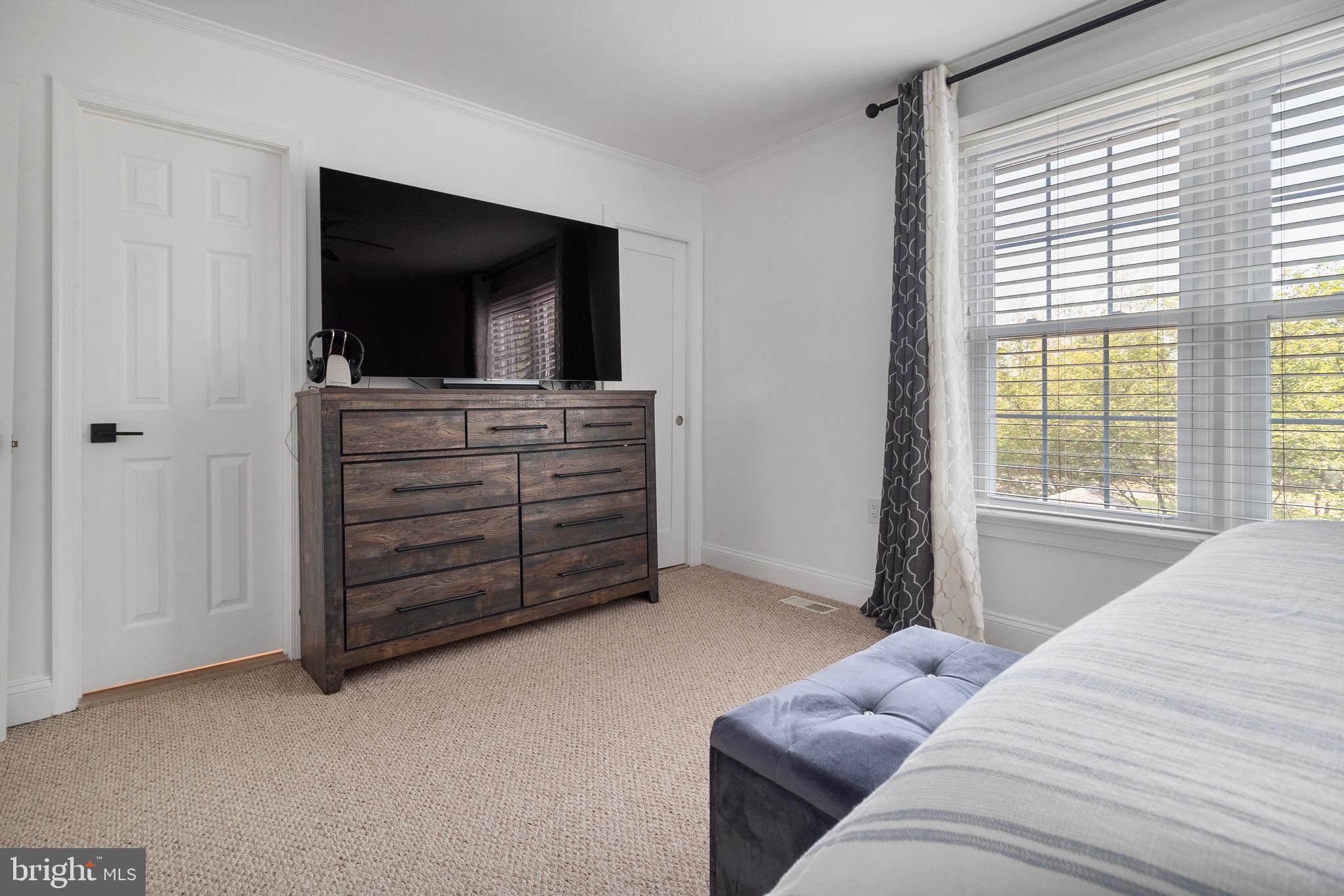 BRISTOE STATION - Residential