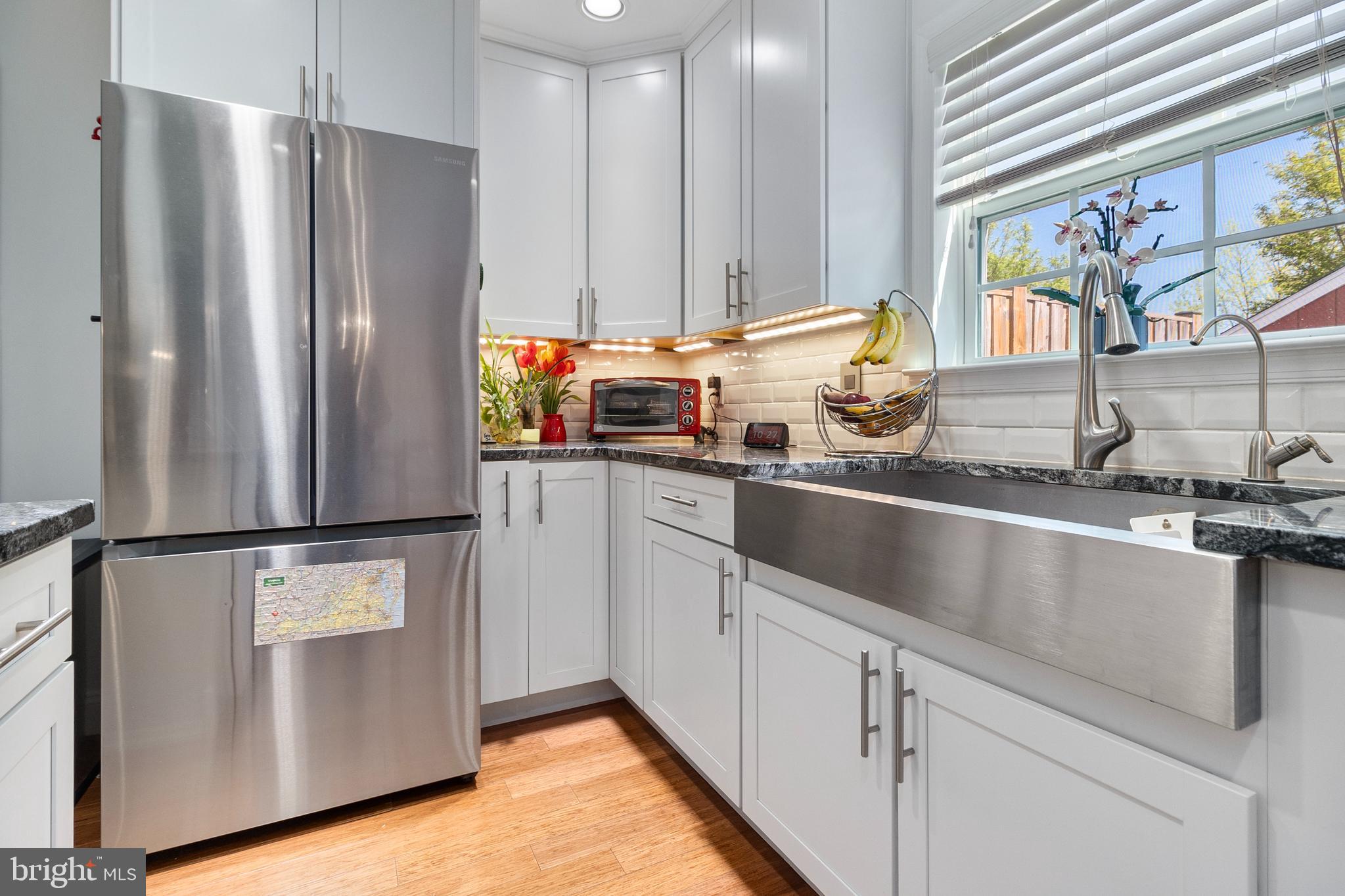 BRISTOE STATION - Residential