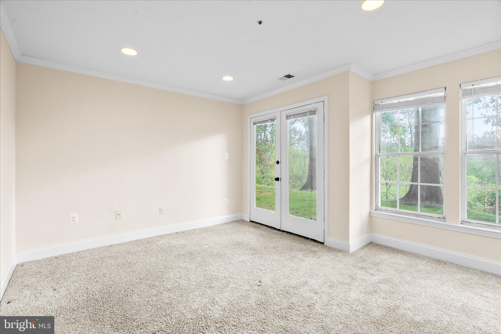 DORSEY HALL - Residential