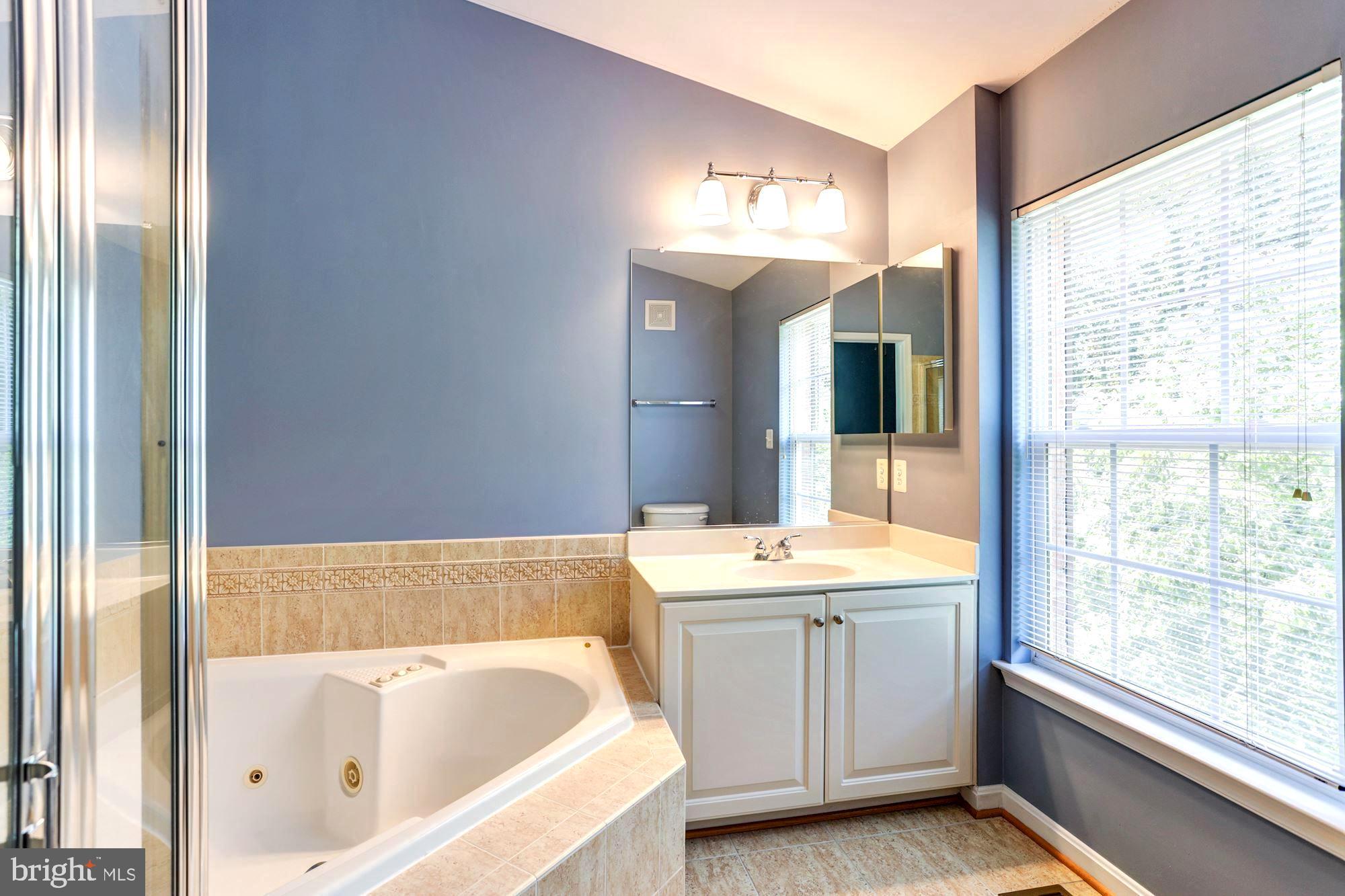 CREEKSIDE COVE - Residential