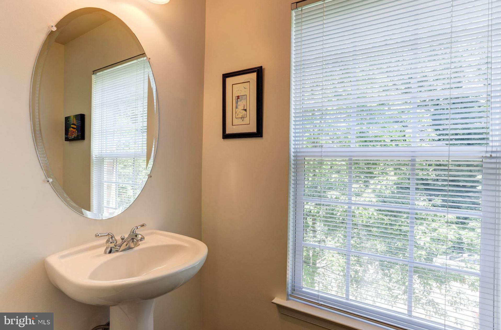 CREEKSIDE COVE - Residential