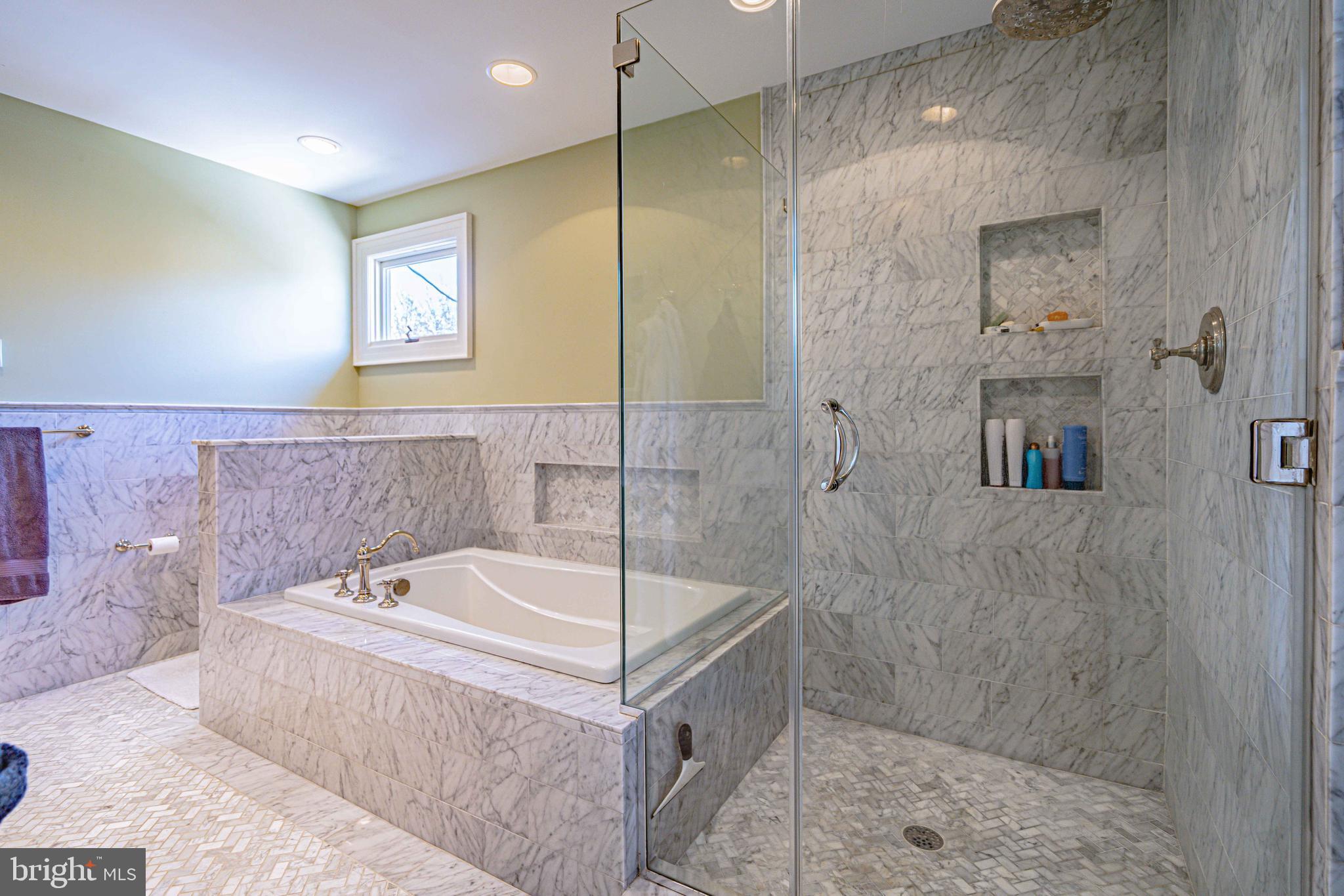 ROSE GARDEN - Residential