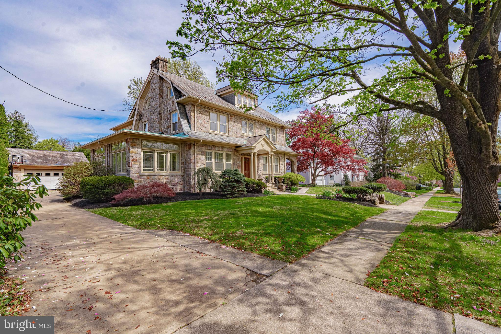 ROSE GARDEN - Residential