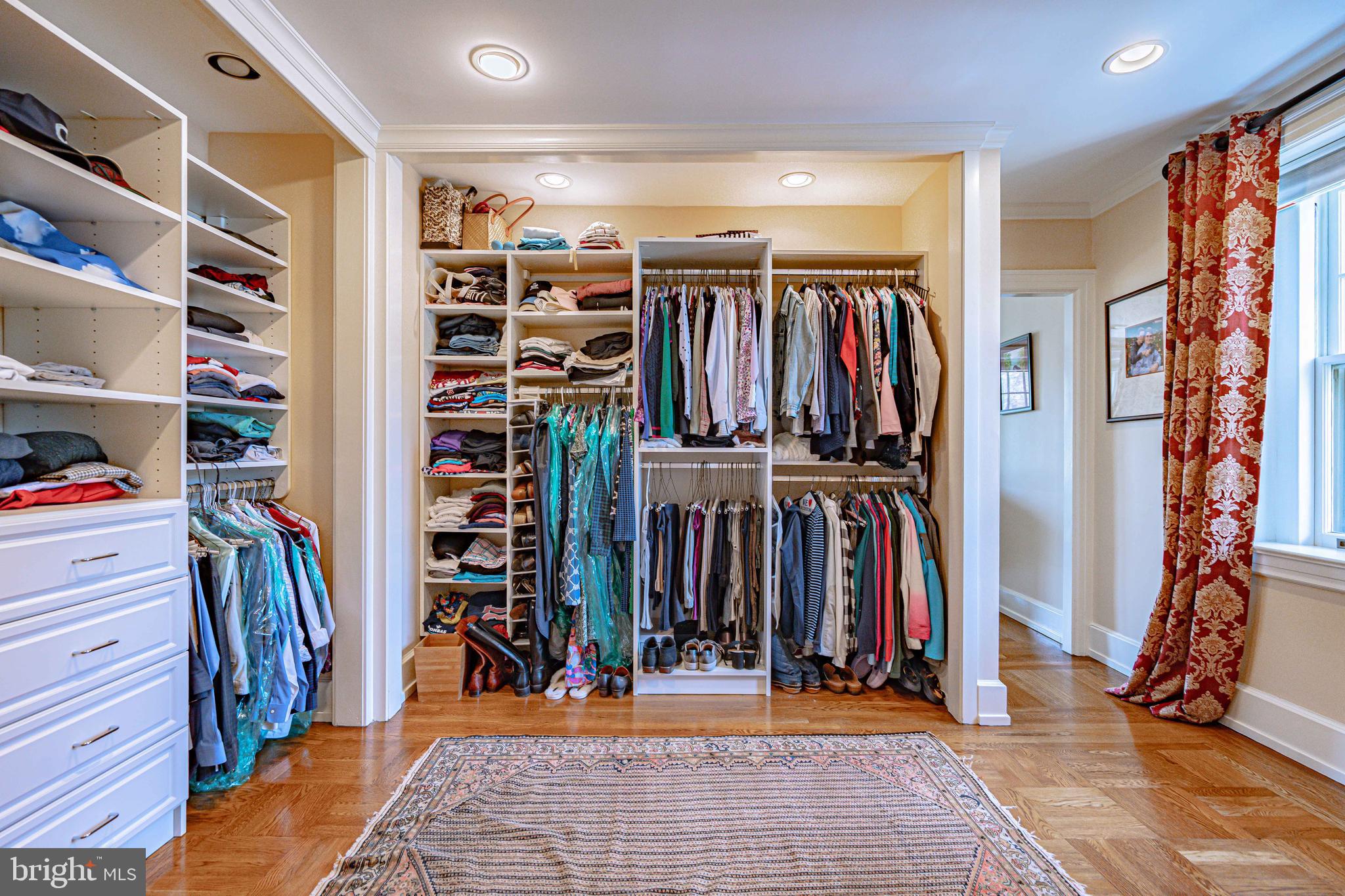 ROSE GARDEN - Residential