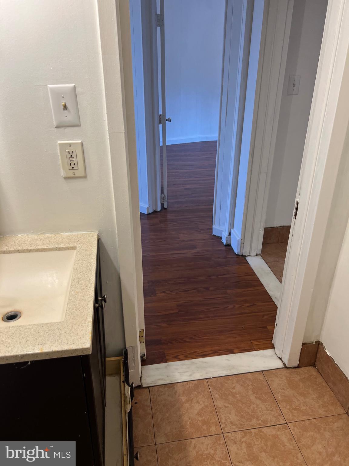 GOVANS - Residential Lease