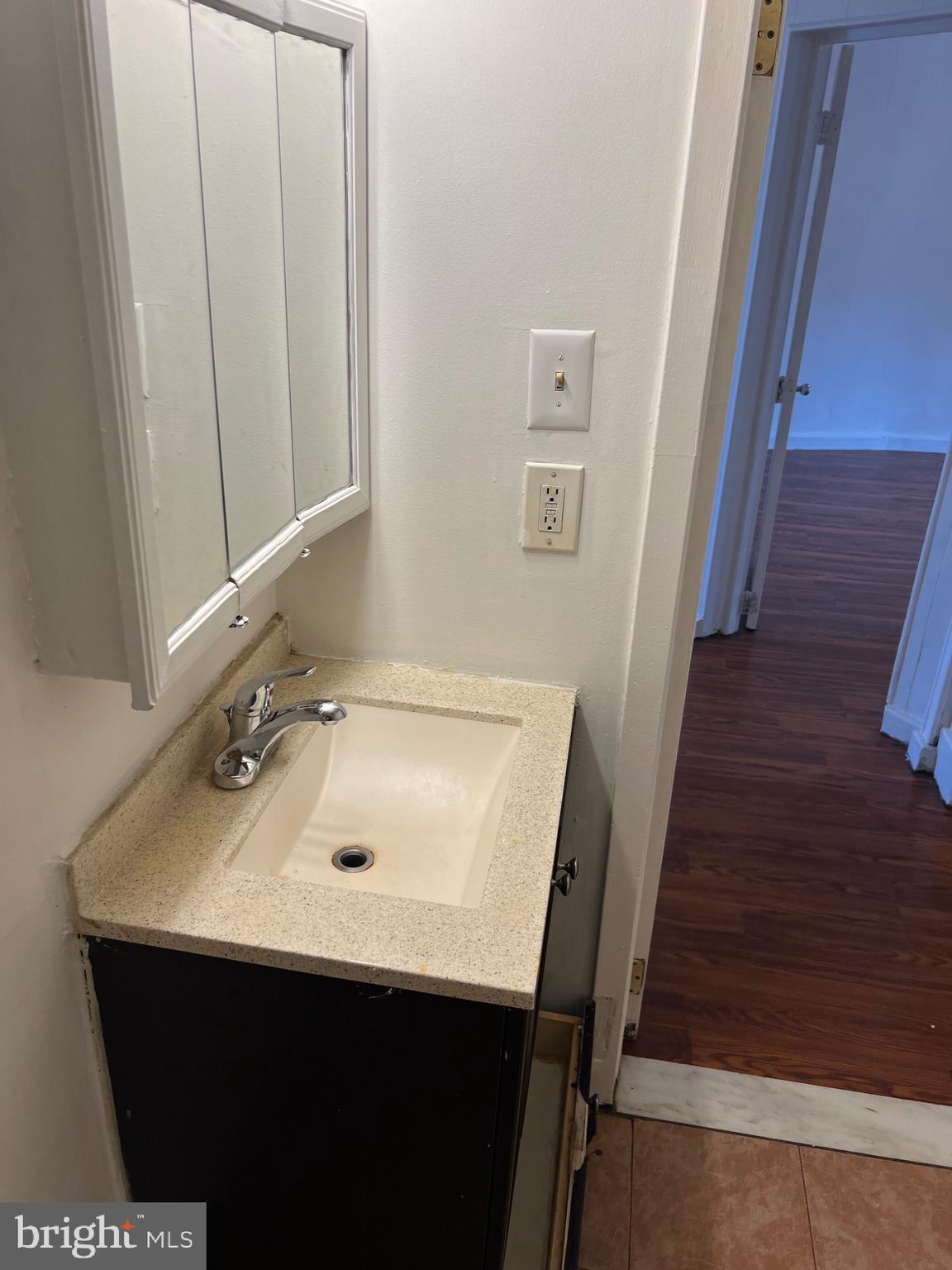 GOVANS - Residential Lease