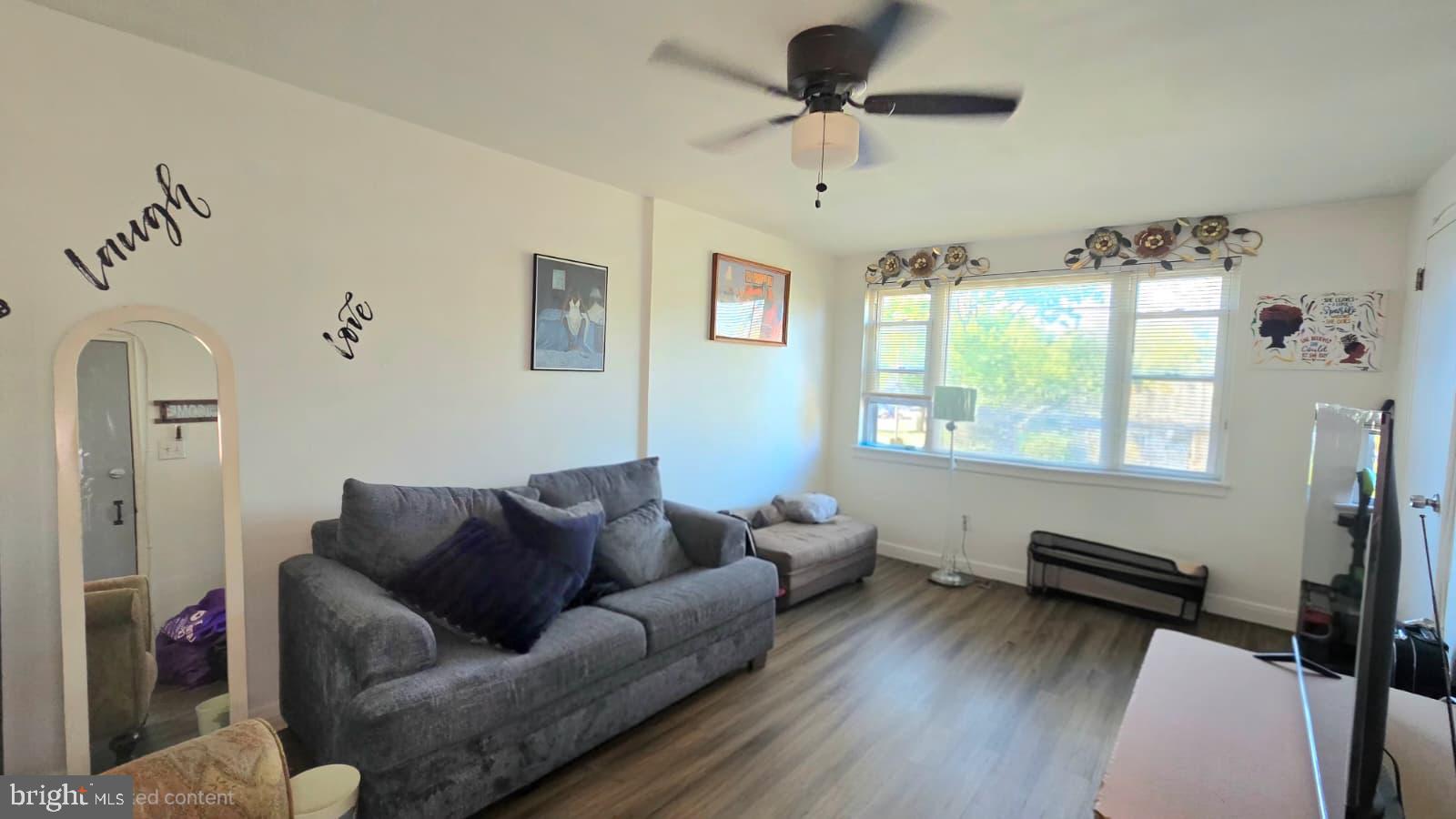 FELTONVILLE - Residential Income