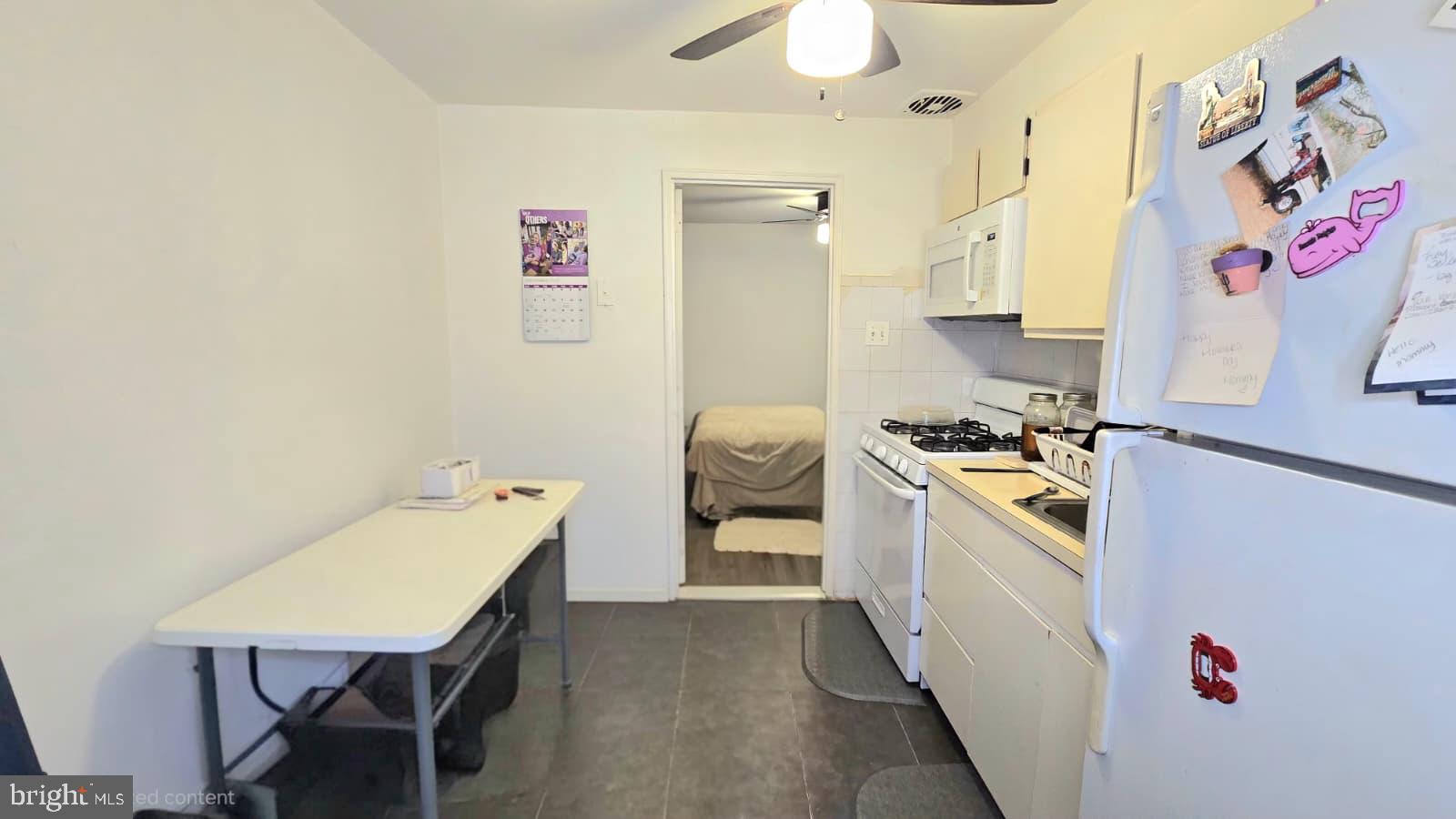 FELTONVILLE - Residential Income