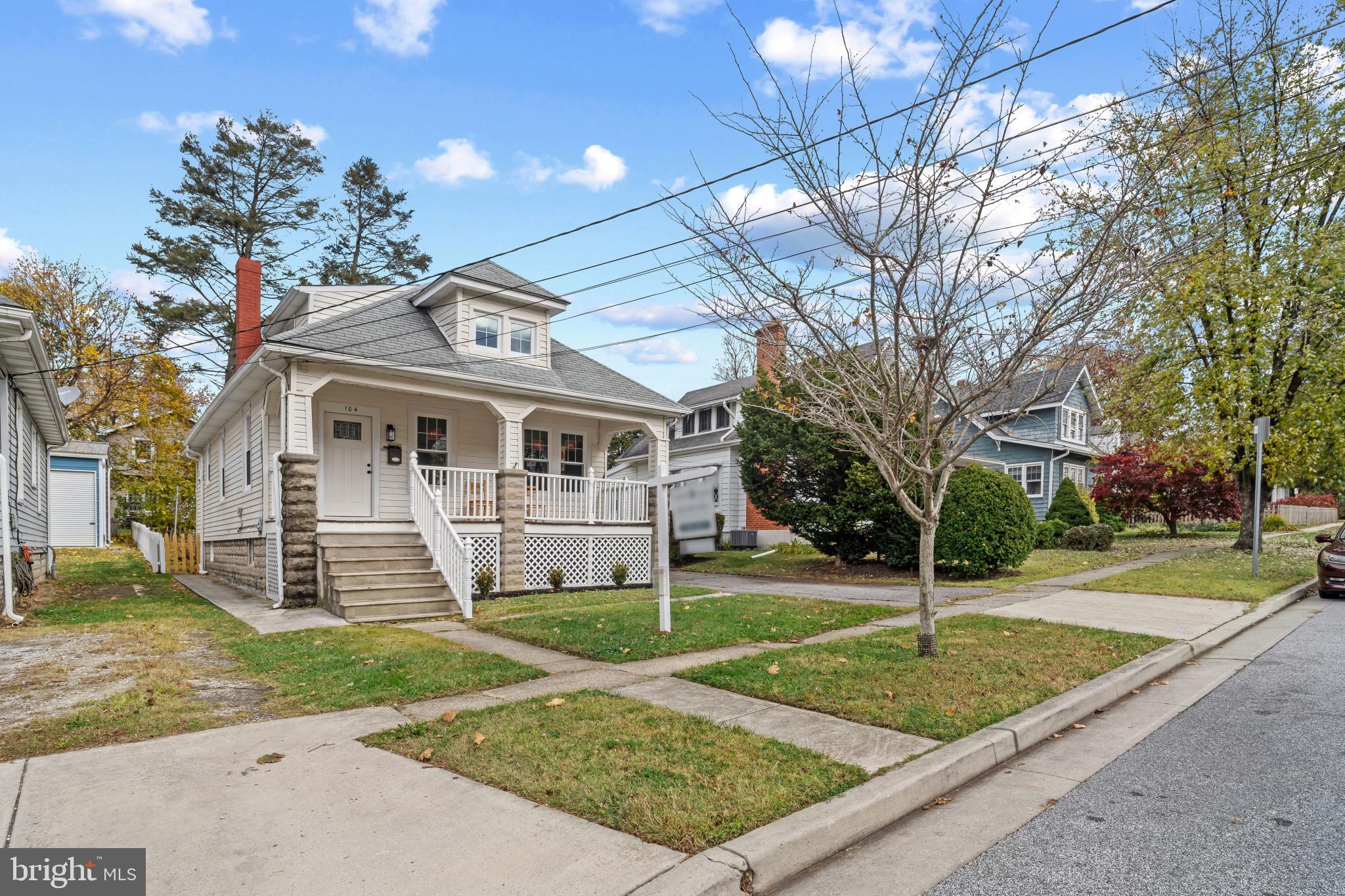 TOWSON MANOR - Residential