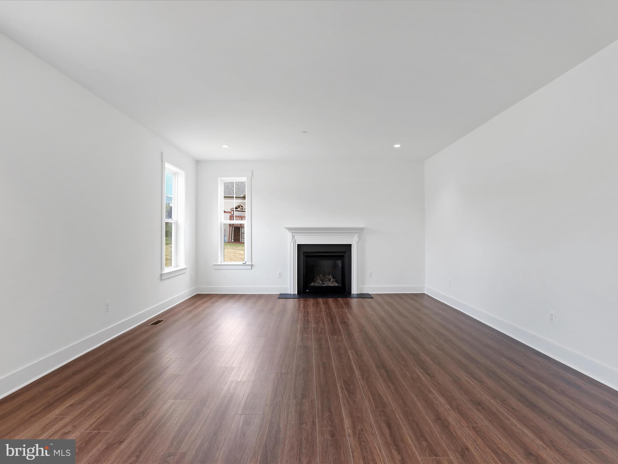 PEMBERTON - Residential