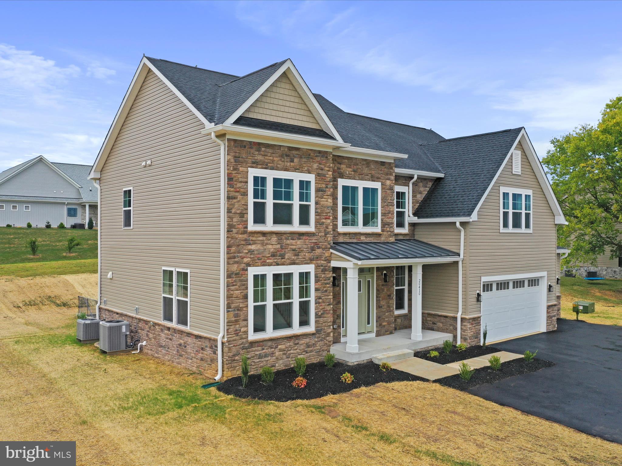 PEMBERTON - Residential