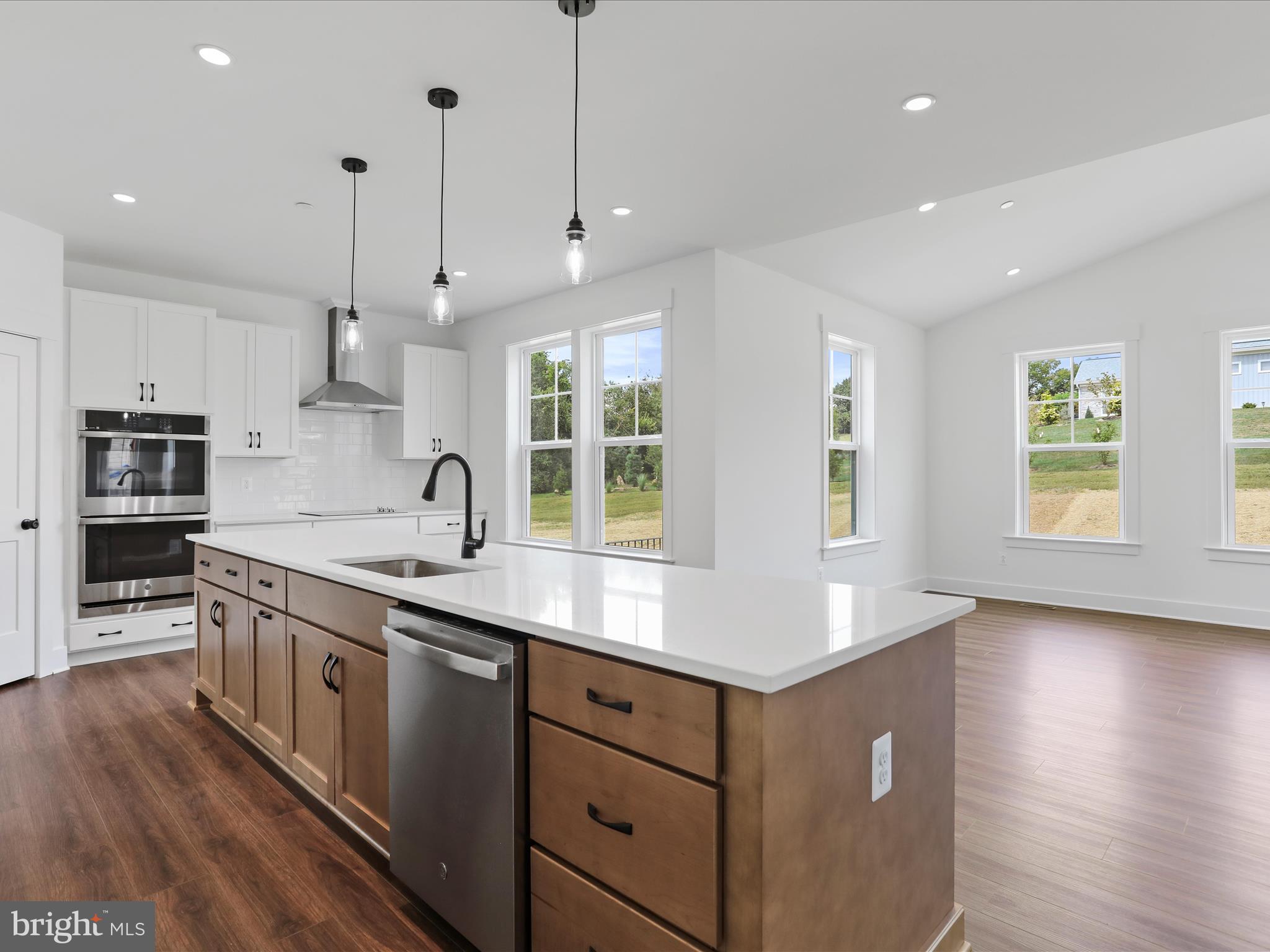 PEMBERTON - Residential