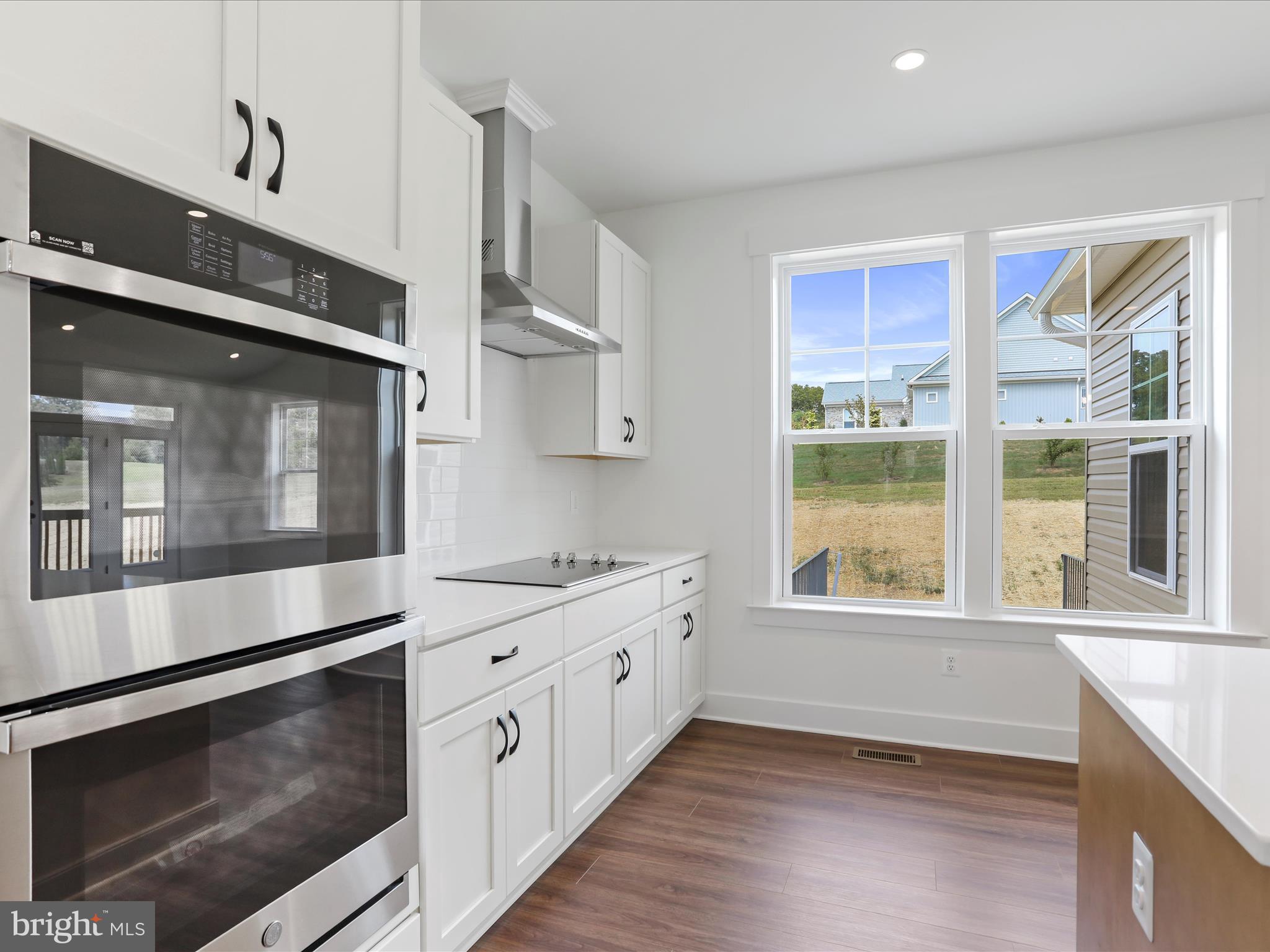 PEMBERTON - Residential