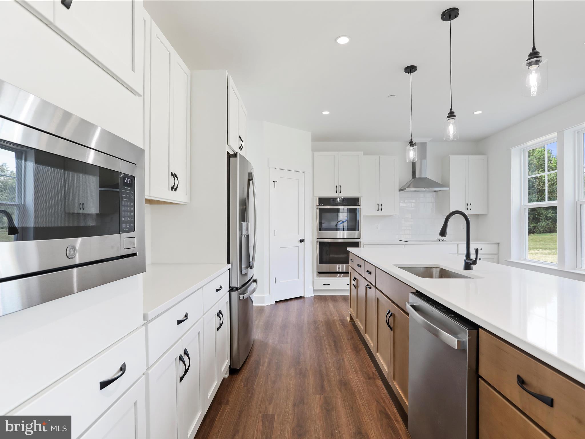 PEMBERTON - Residential