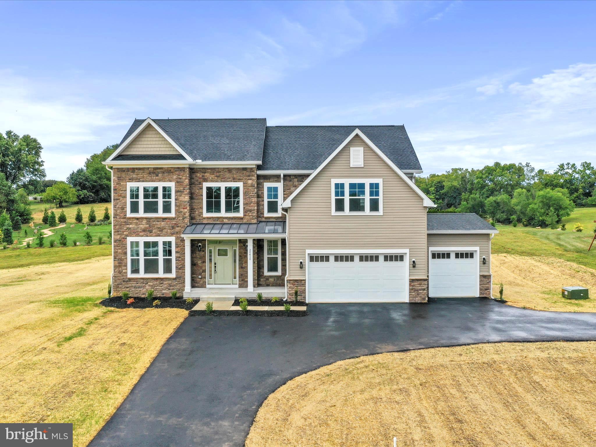 PEMBERTON - Residential