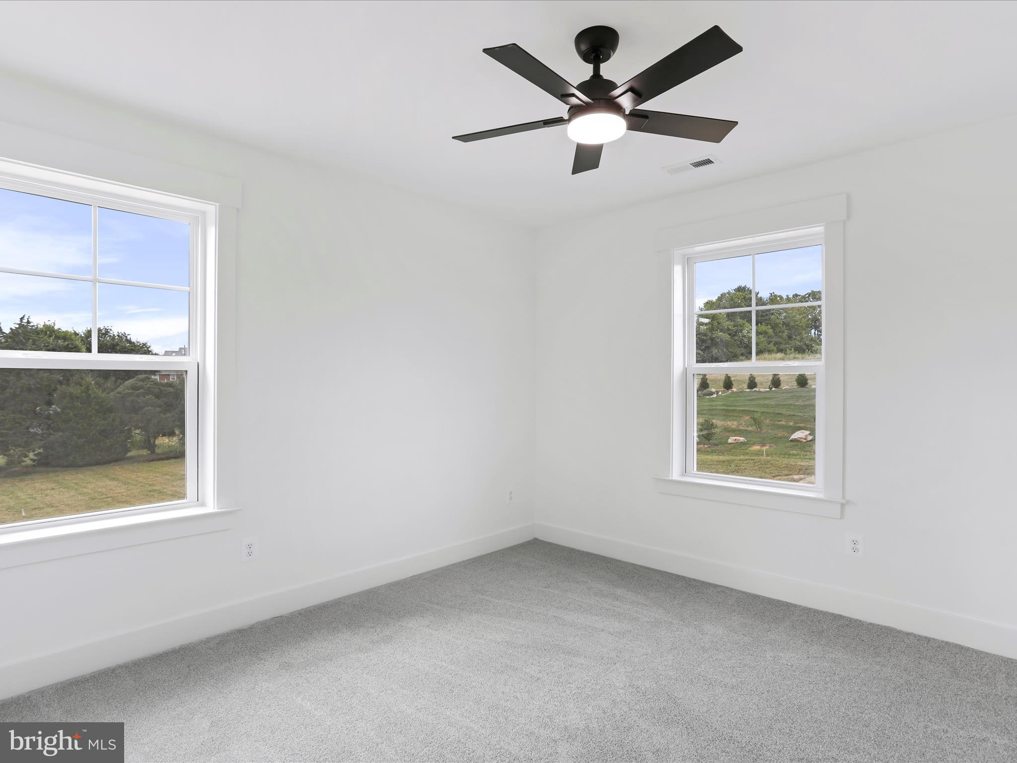 PEMBERTON - Residential