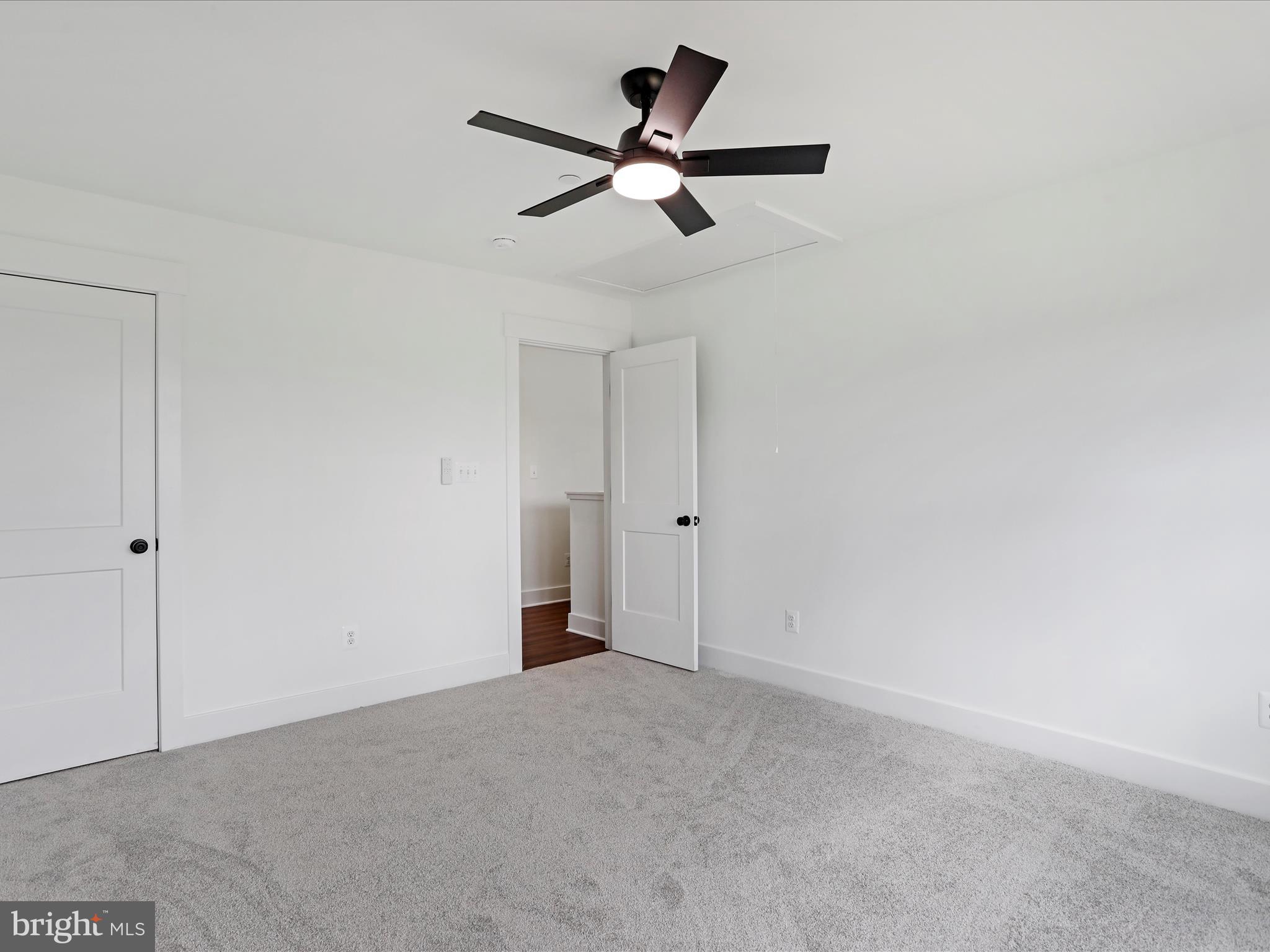 PEMBERTON - Residential