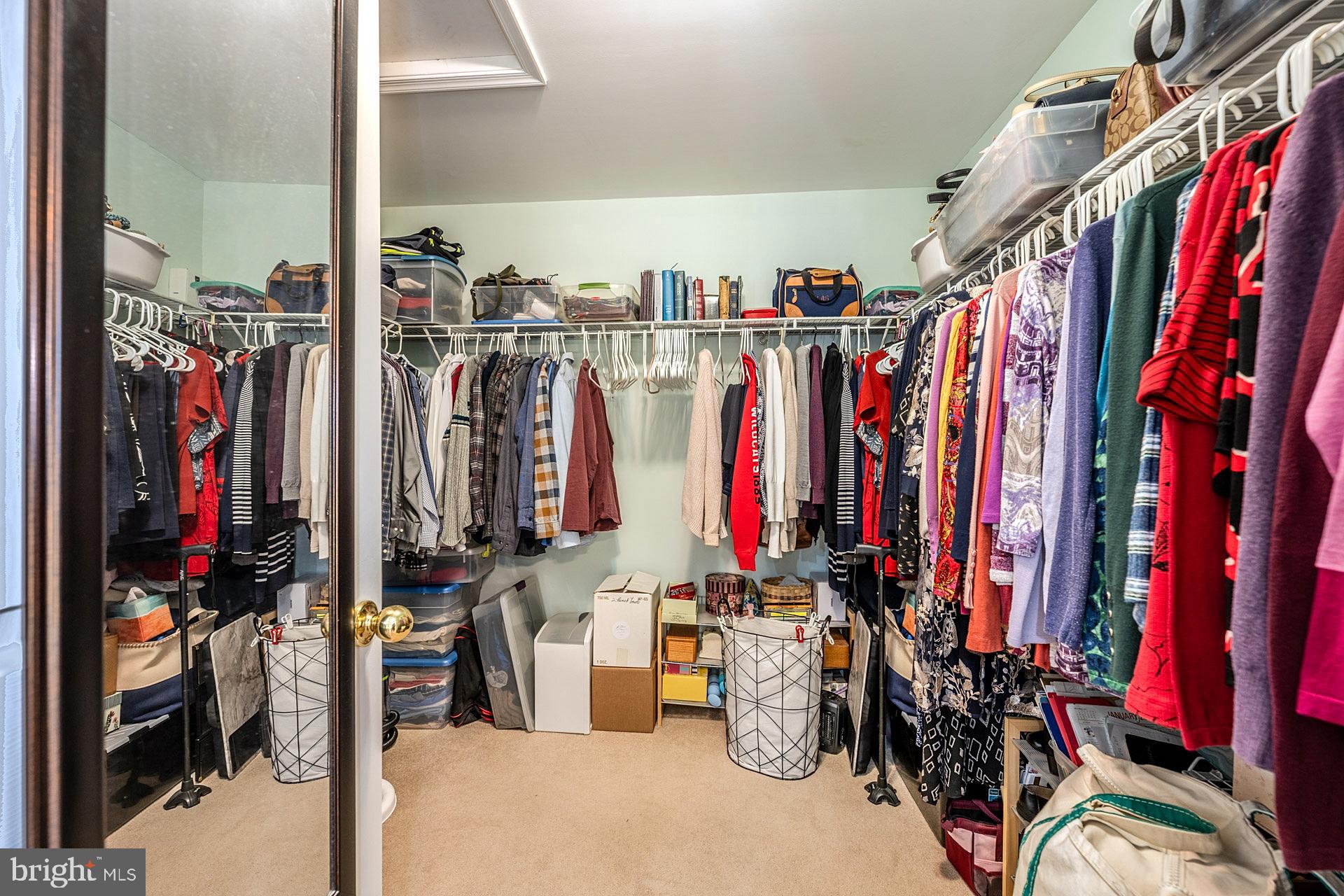 HOMEPLACE ON PELHAMS REACH - Residential