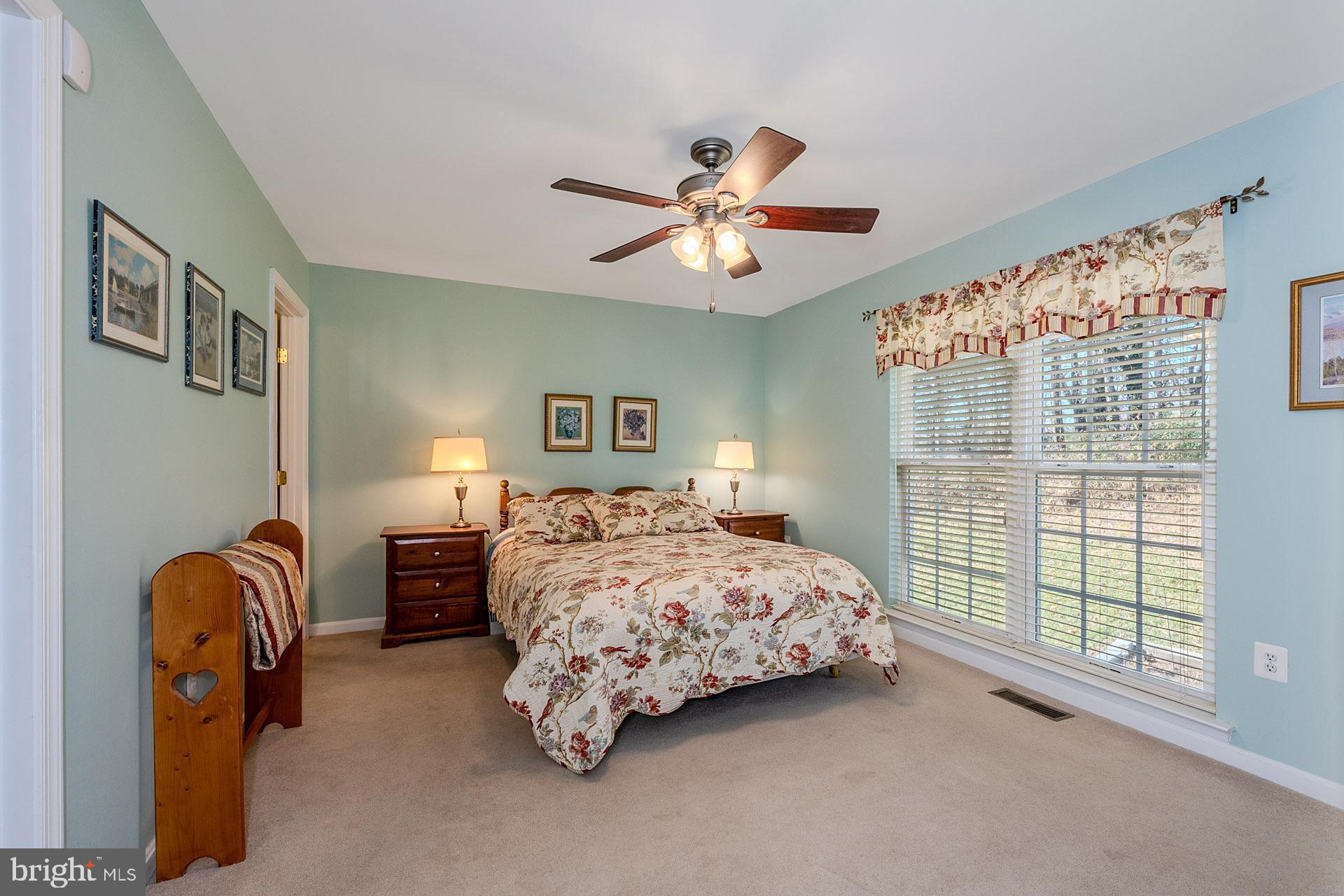 HOMEPLACE ON PELHAMS REACH - Residential