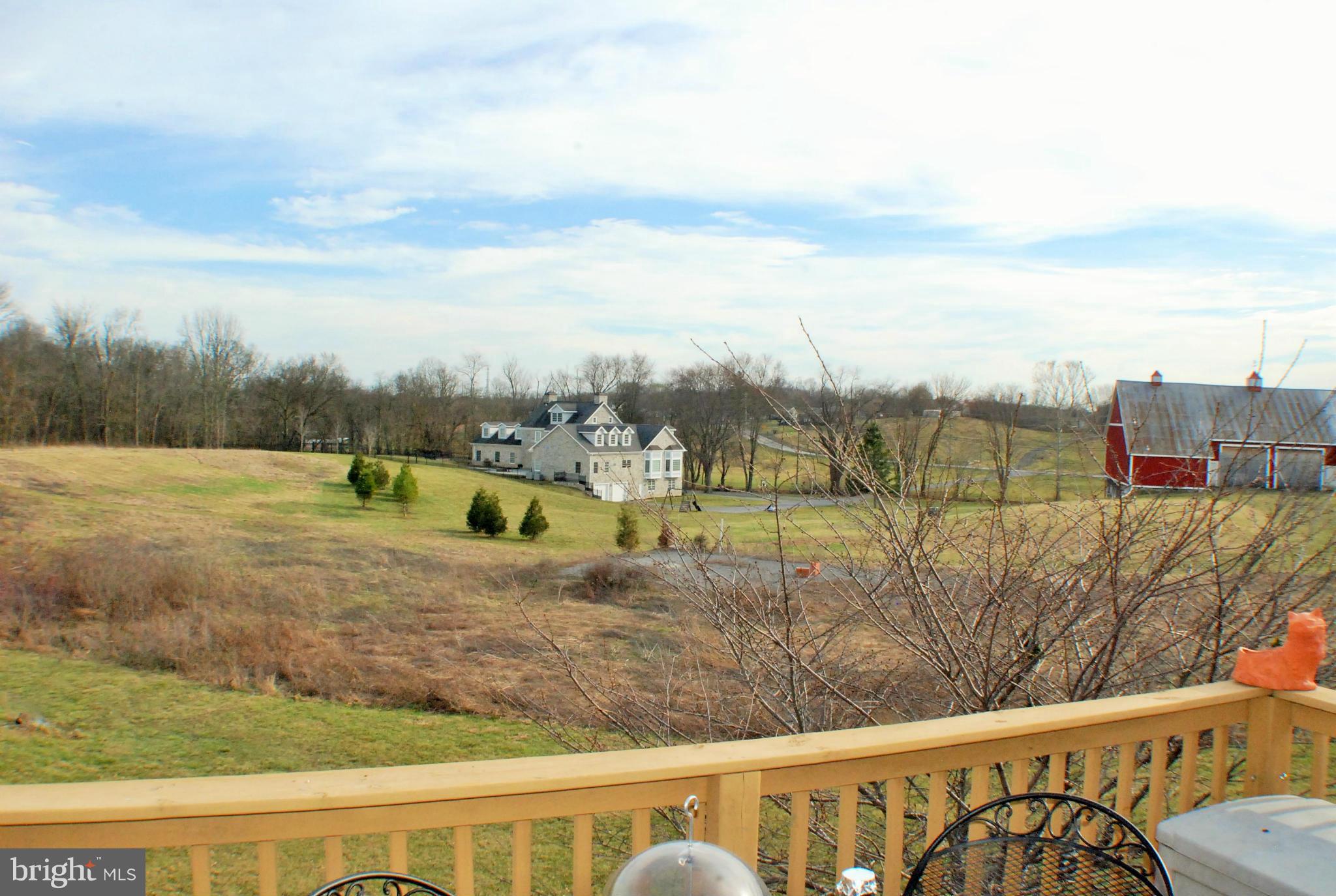 APPLE KNOLLS ESTATES - Residential