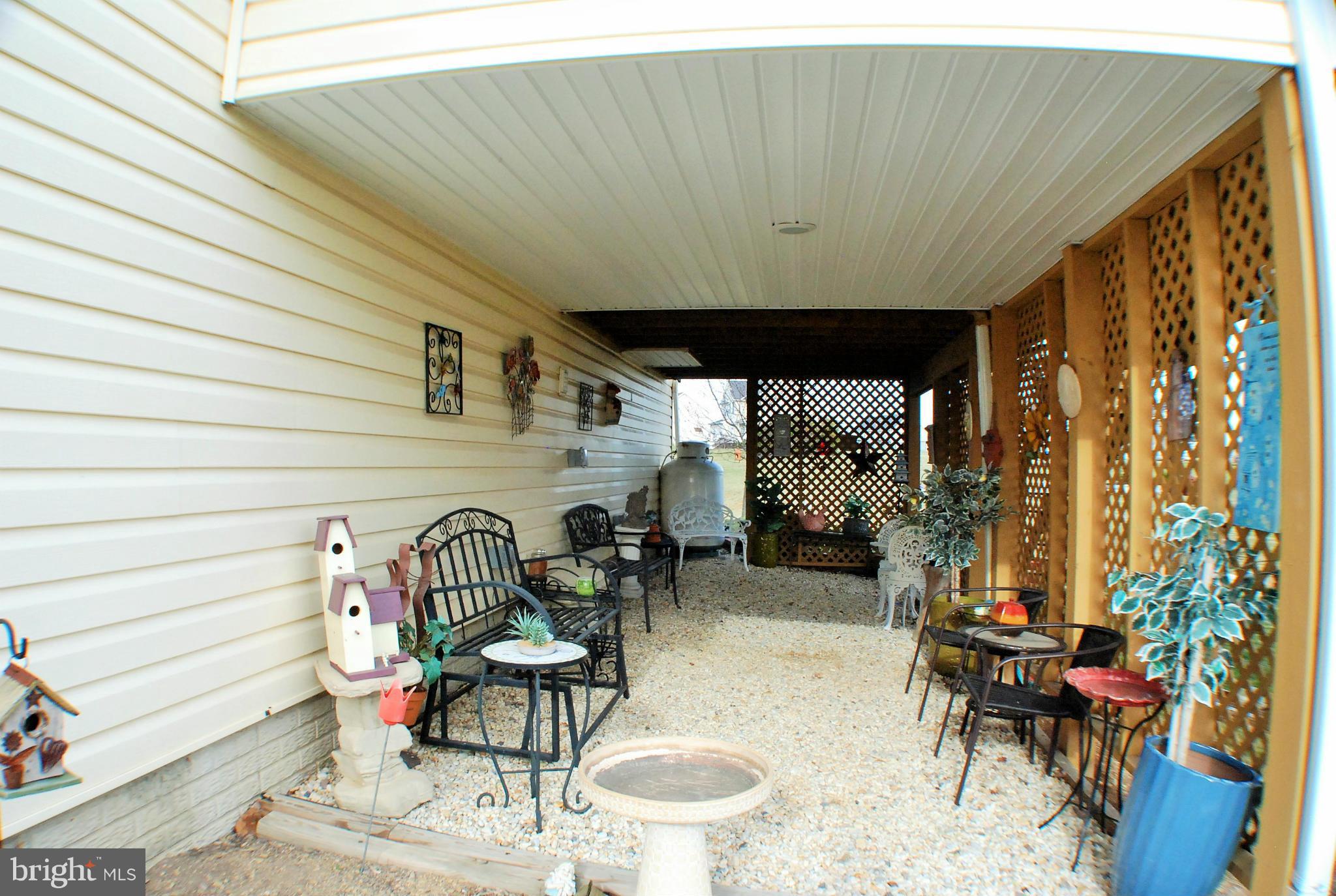 APPLE KNOLLS ESTATES - Residential