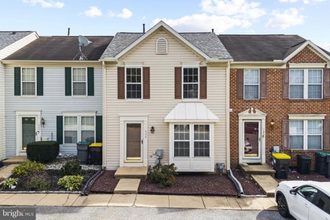 Townhouse For Sale - 111 Lauren Place<br/> NEWARK, DE 19702