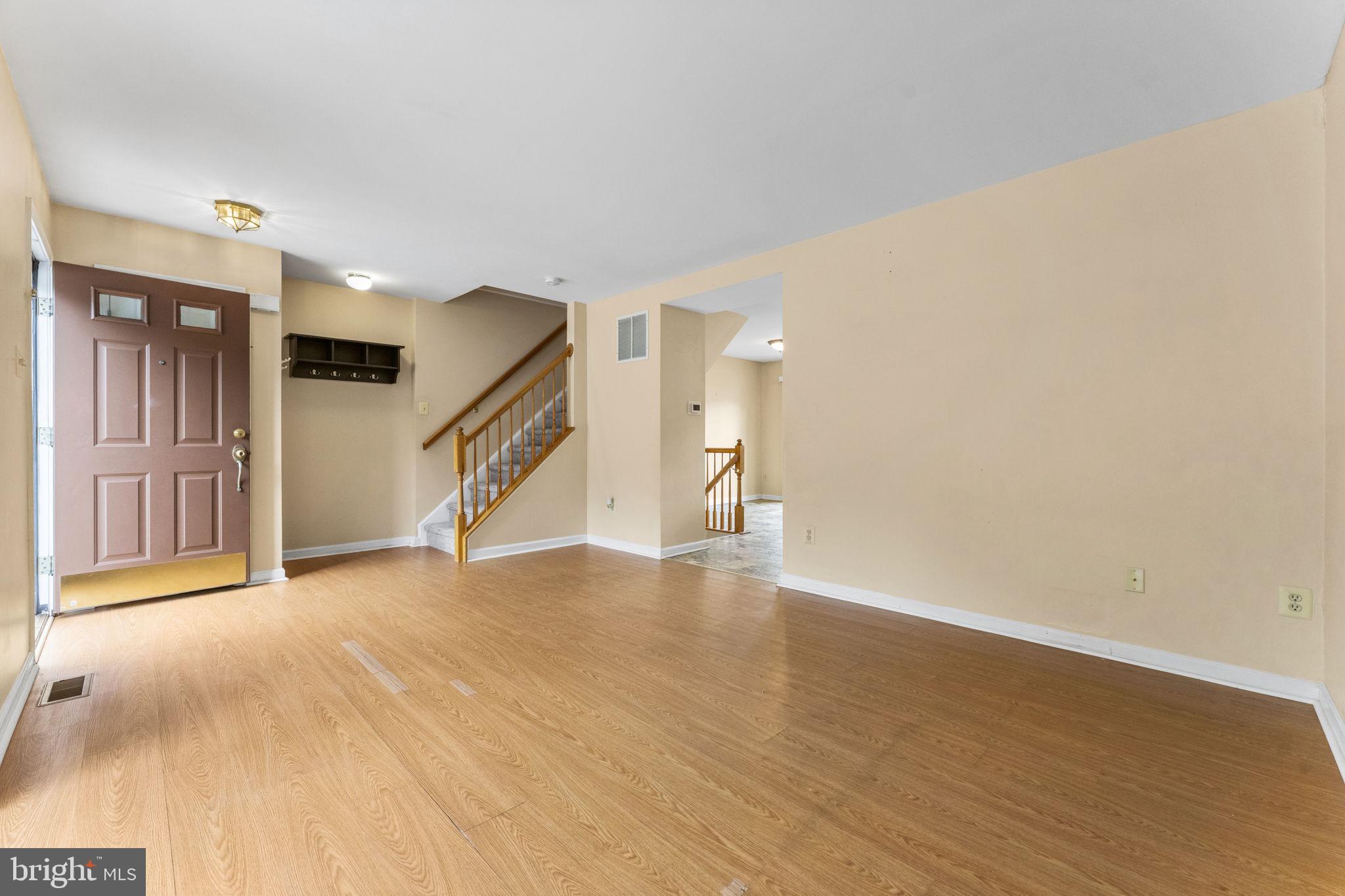 111 LAUREN PLACE